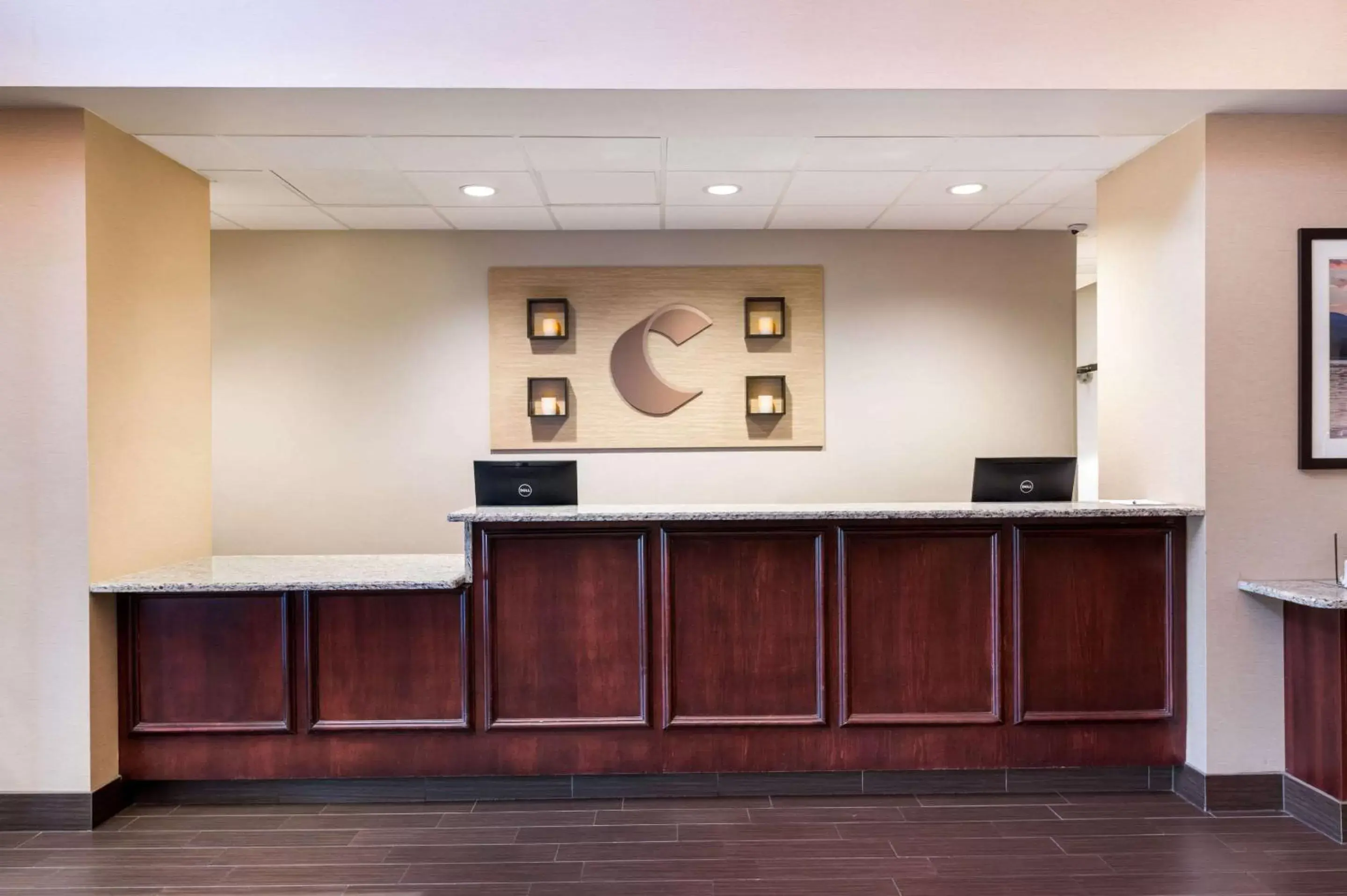 Lobby or reception, Lobby/Reception in Comfort Suites Northlake