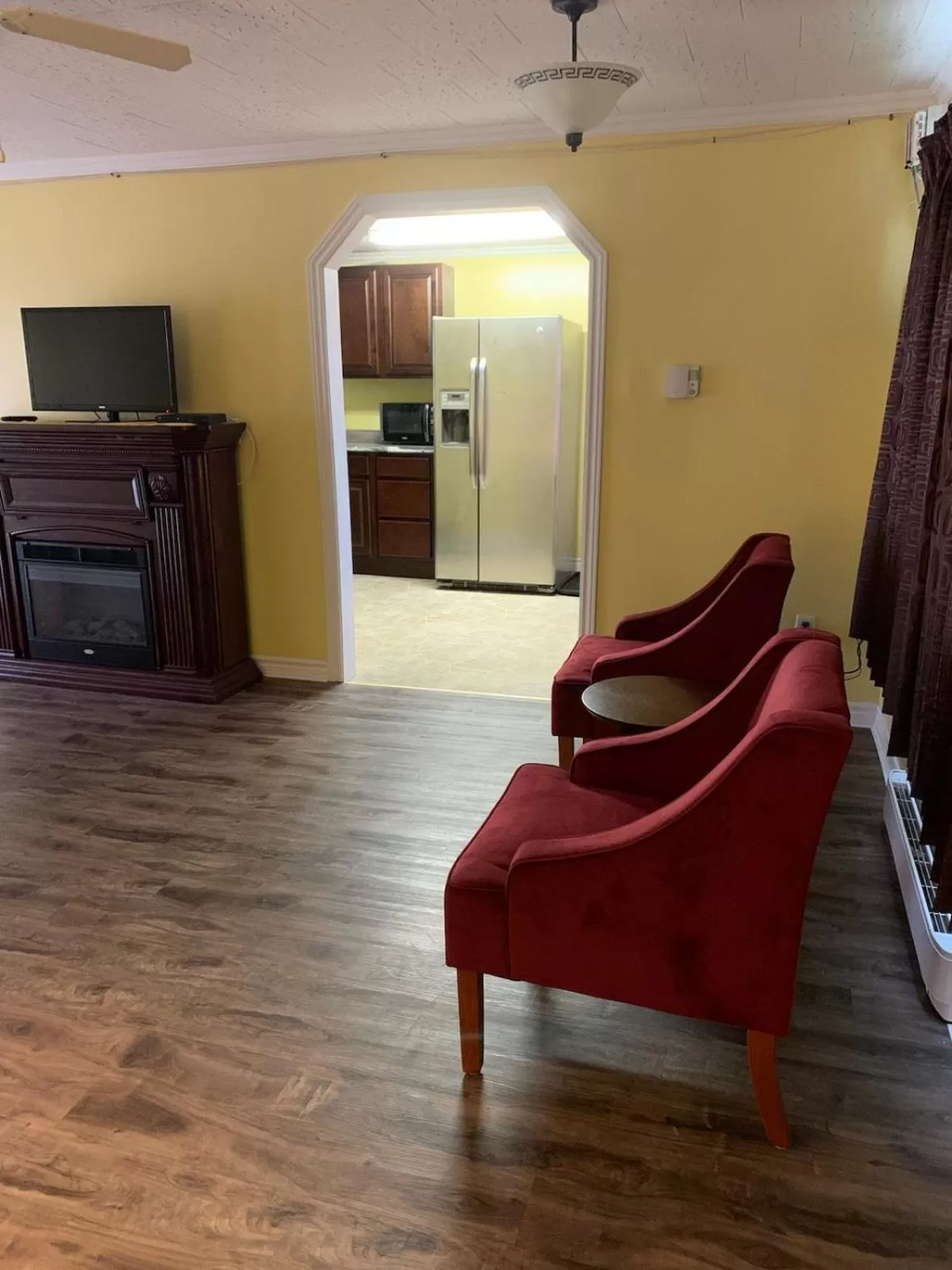 Seating area in Lakelawn B&B and Motel