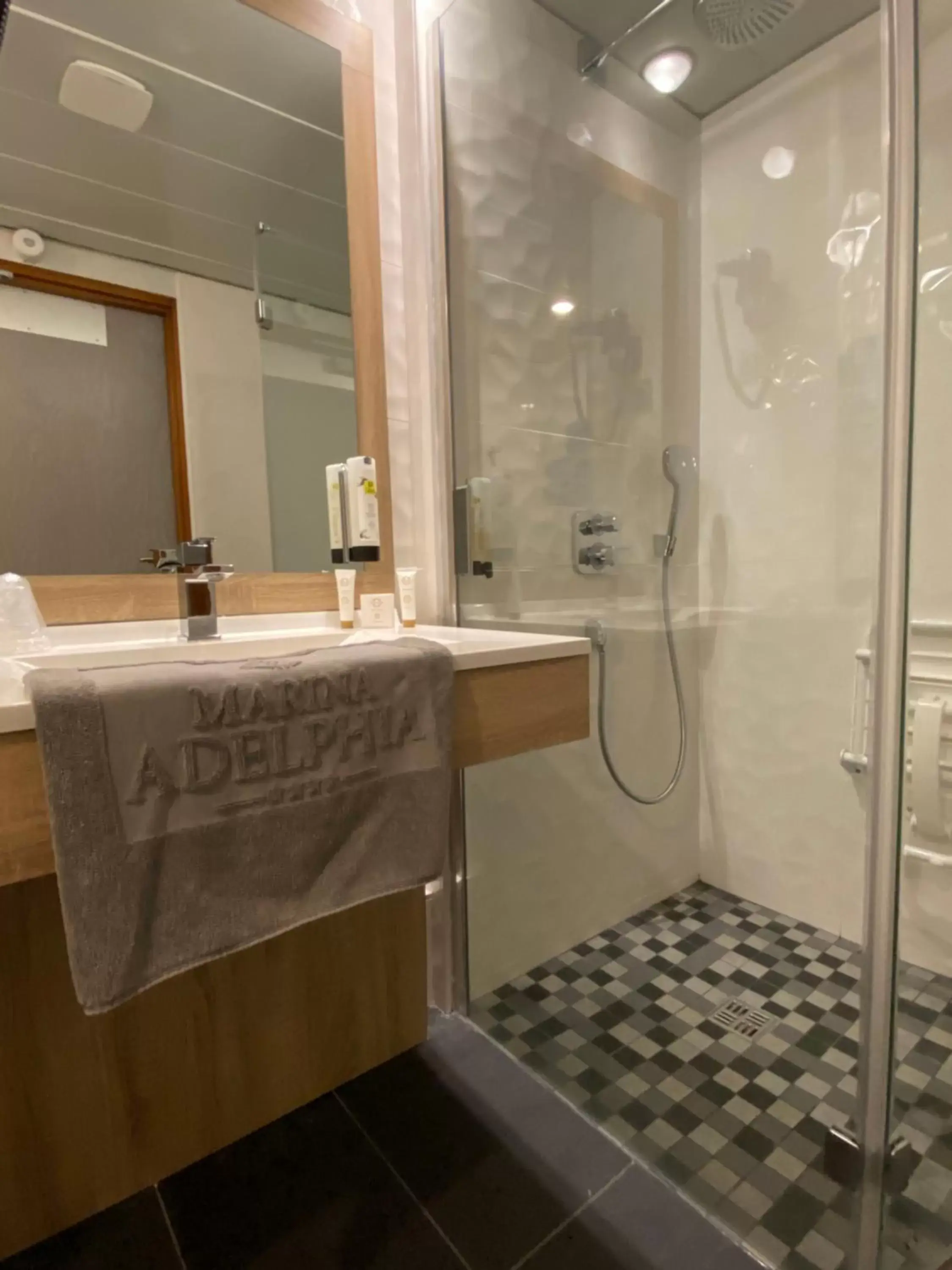Bathroom in Hotel & Spa Marina d'Adelphia
