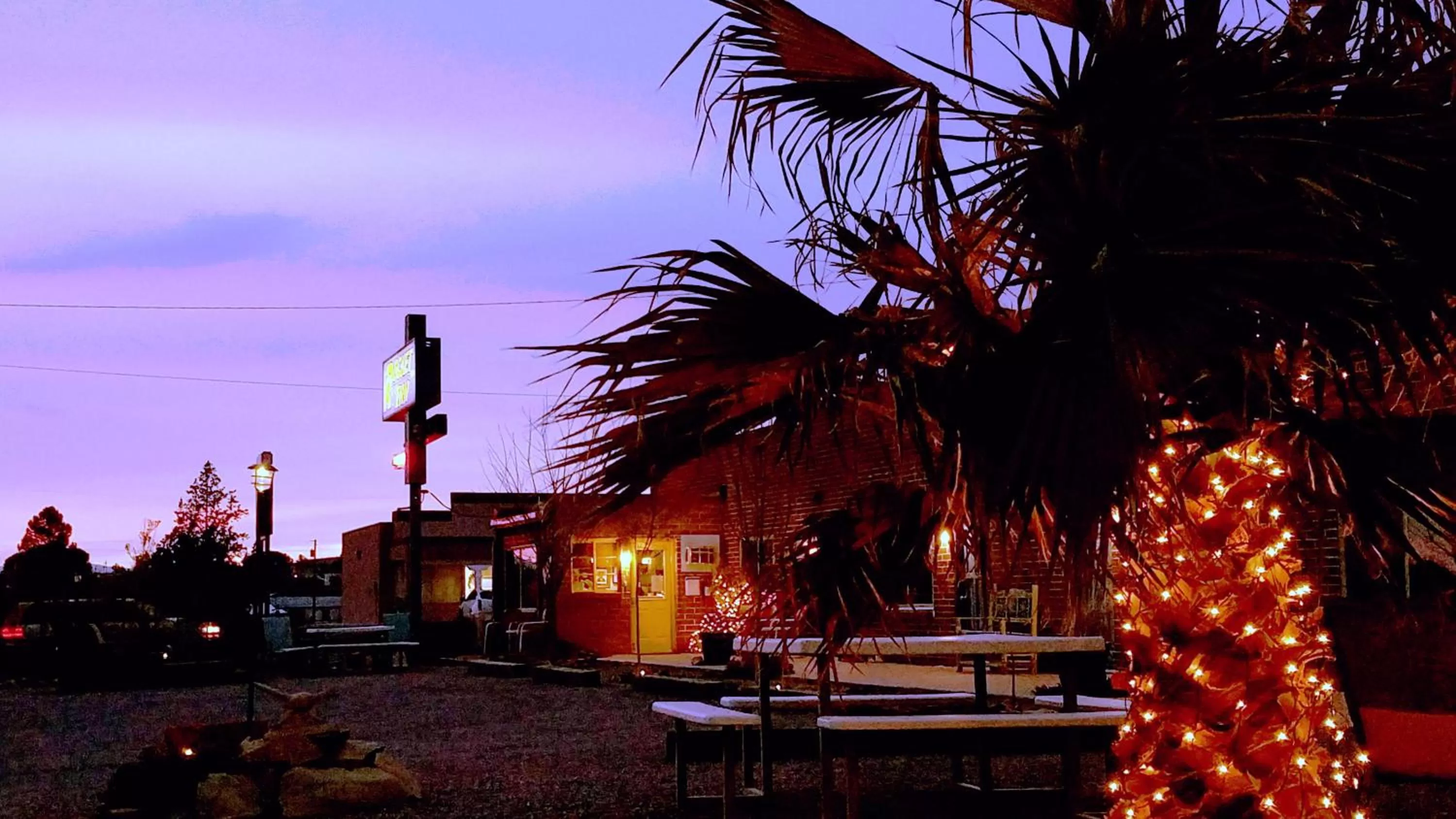 Sunset in Rocket Inn