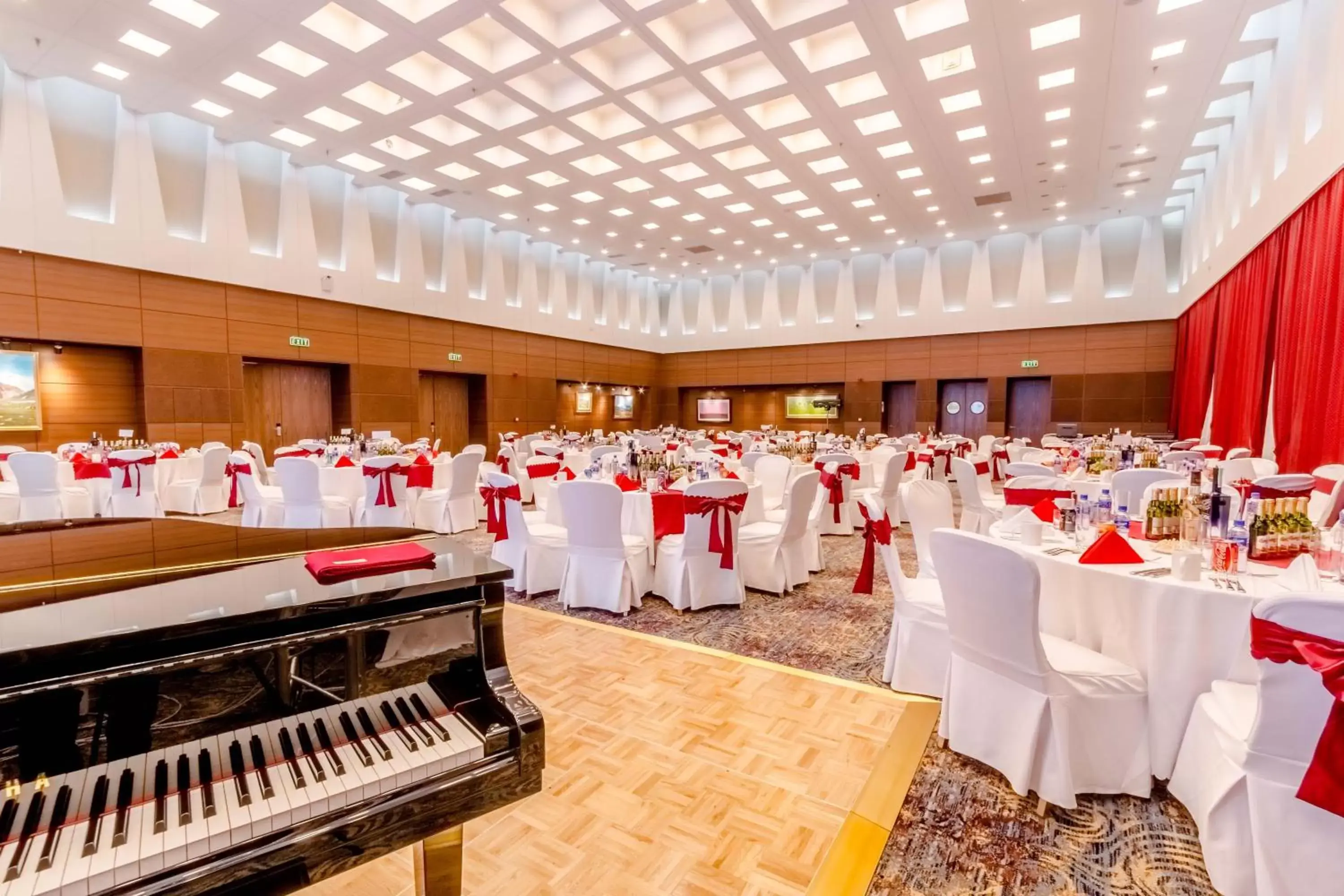 Banquet/Function facilities, Banquet Facilities in Holiday Inn Ulaanbaatar, an IHG Hotel