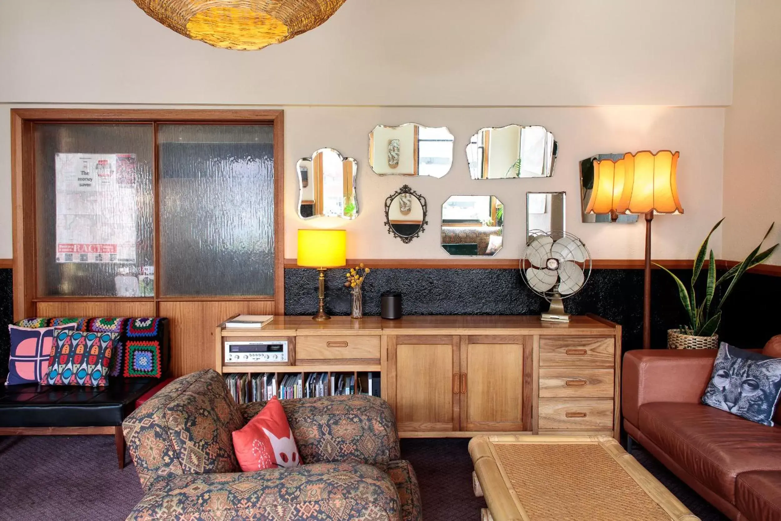 Lounge or bar in Alabama Hotel Hobart Lounge or bar in Alabama Hotel Hobart