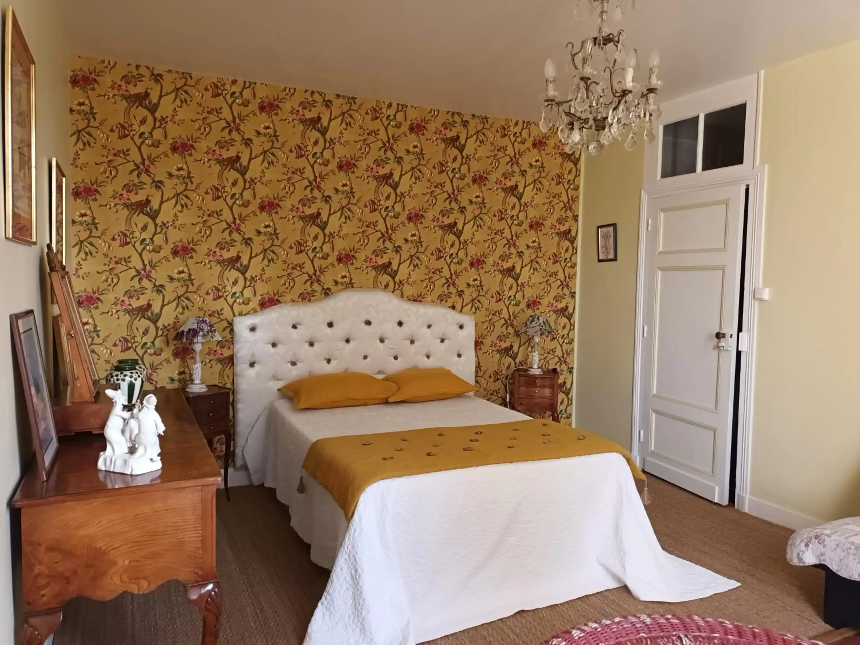 Bed in Les Hortensias - Chambres d'hôtes