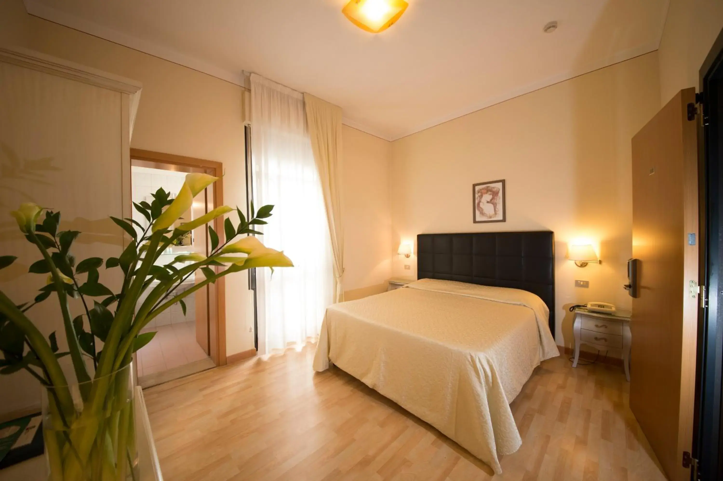 Bedroom, Bed in Hotel Terme Milano