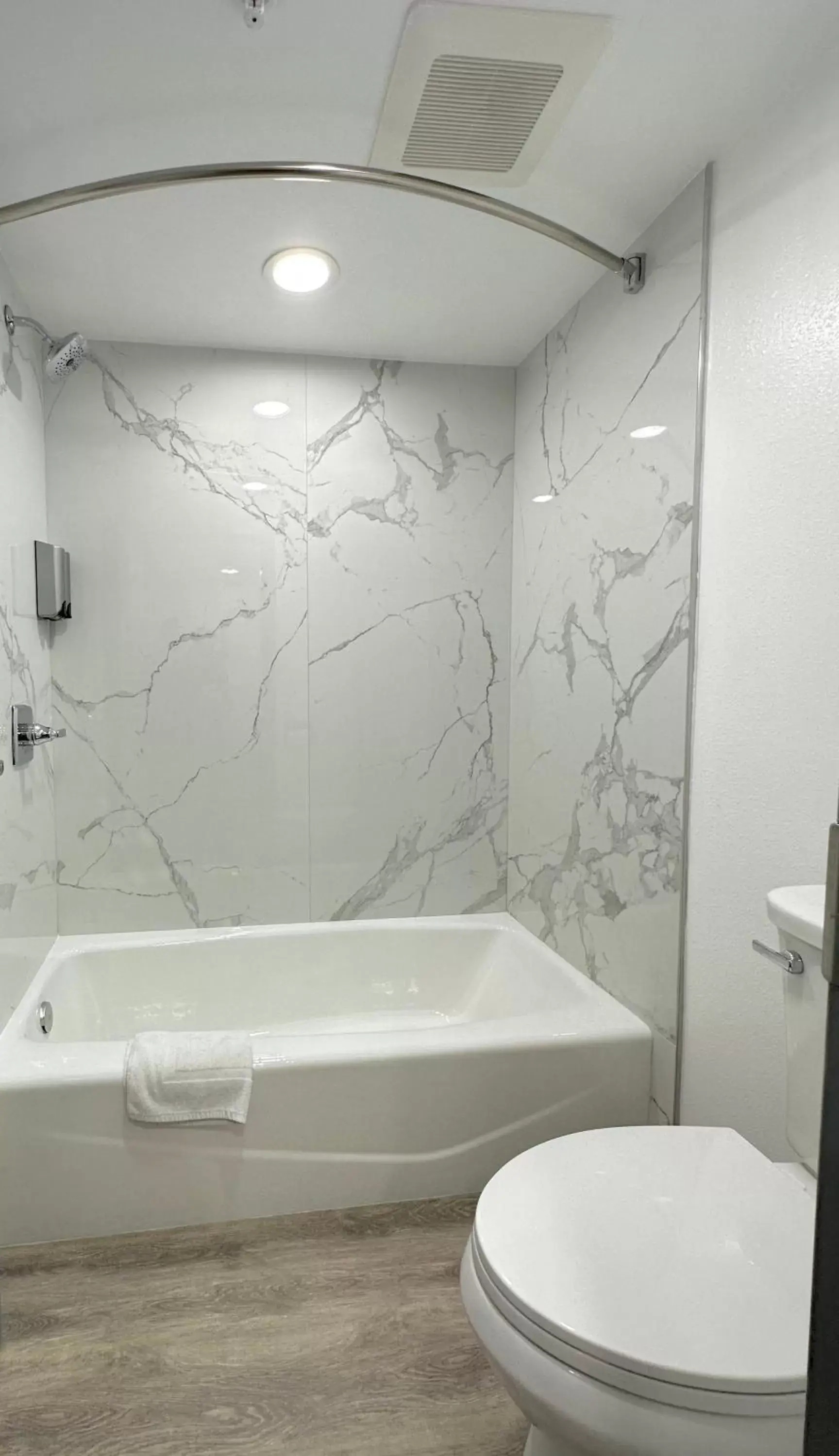 Shower, Bathroom in Express Inn & Suites Ontario Airport