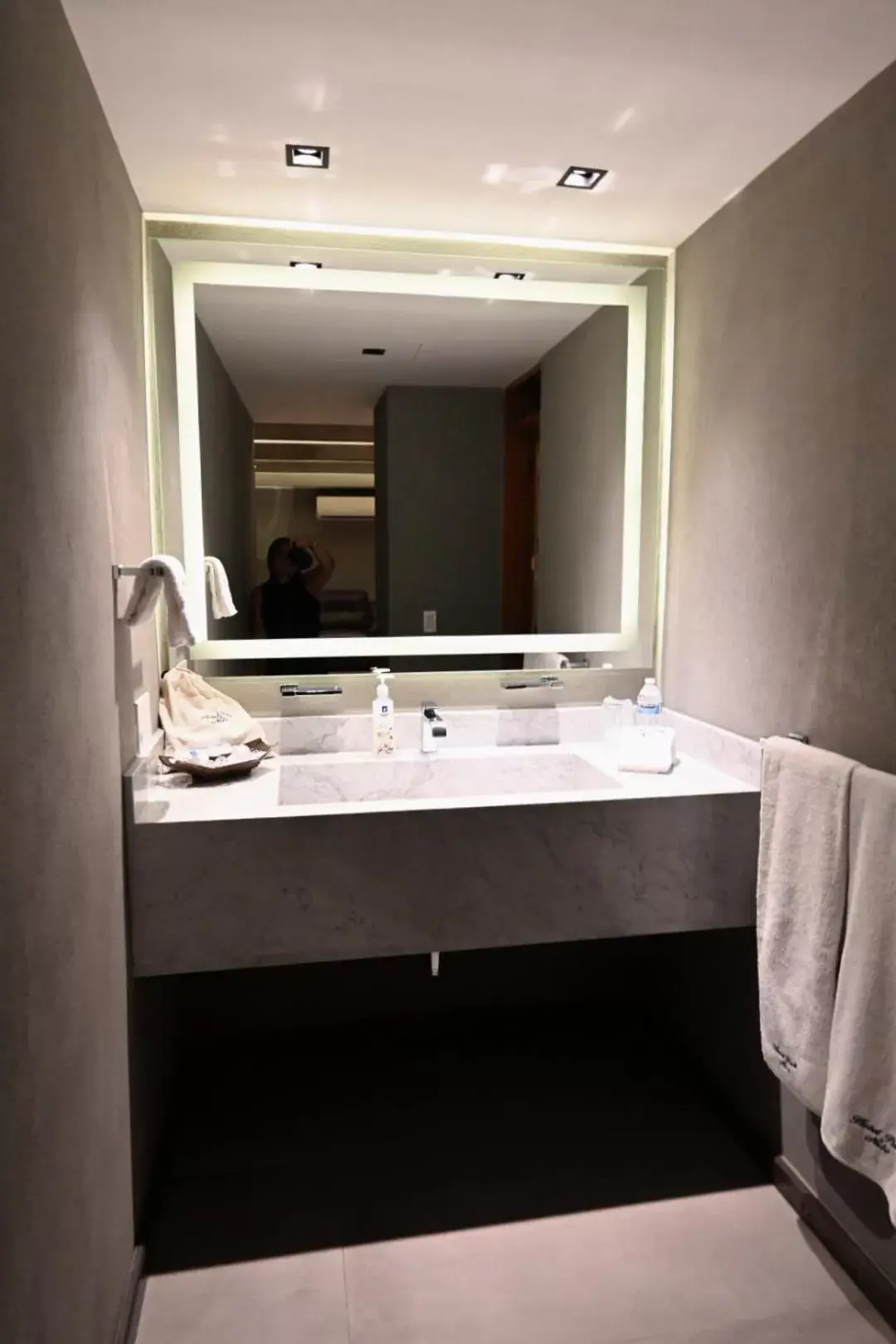 Bathroom in Hotel Park Nilo Reforma