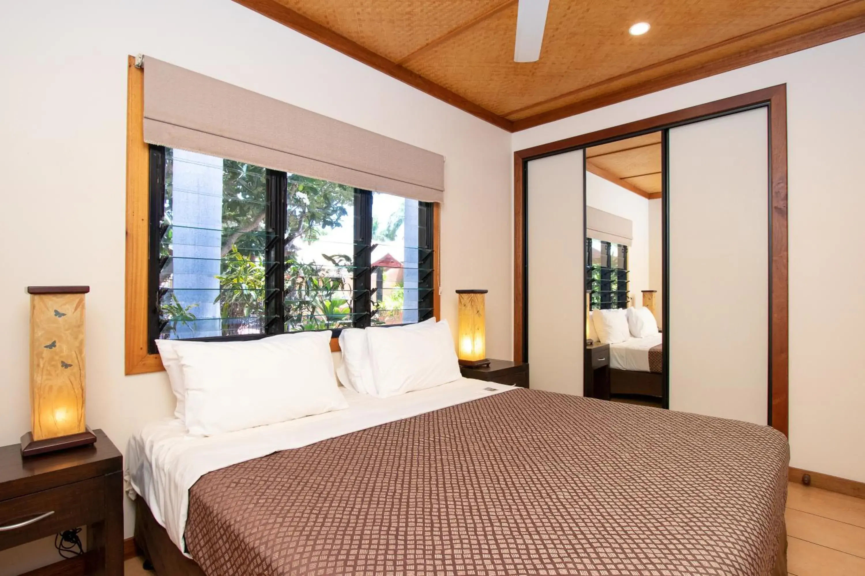 Bedroom, Bed in Bali Hai Resort & Spa