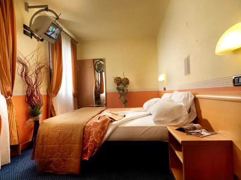 Photo of the whole room, Bed in Hotel & Residence Roma