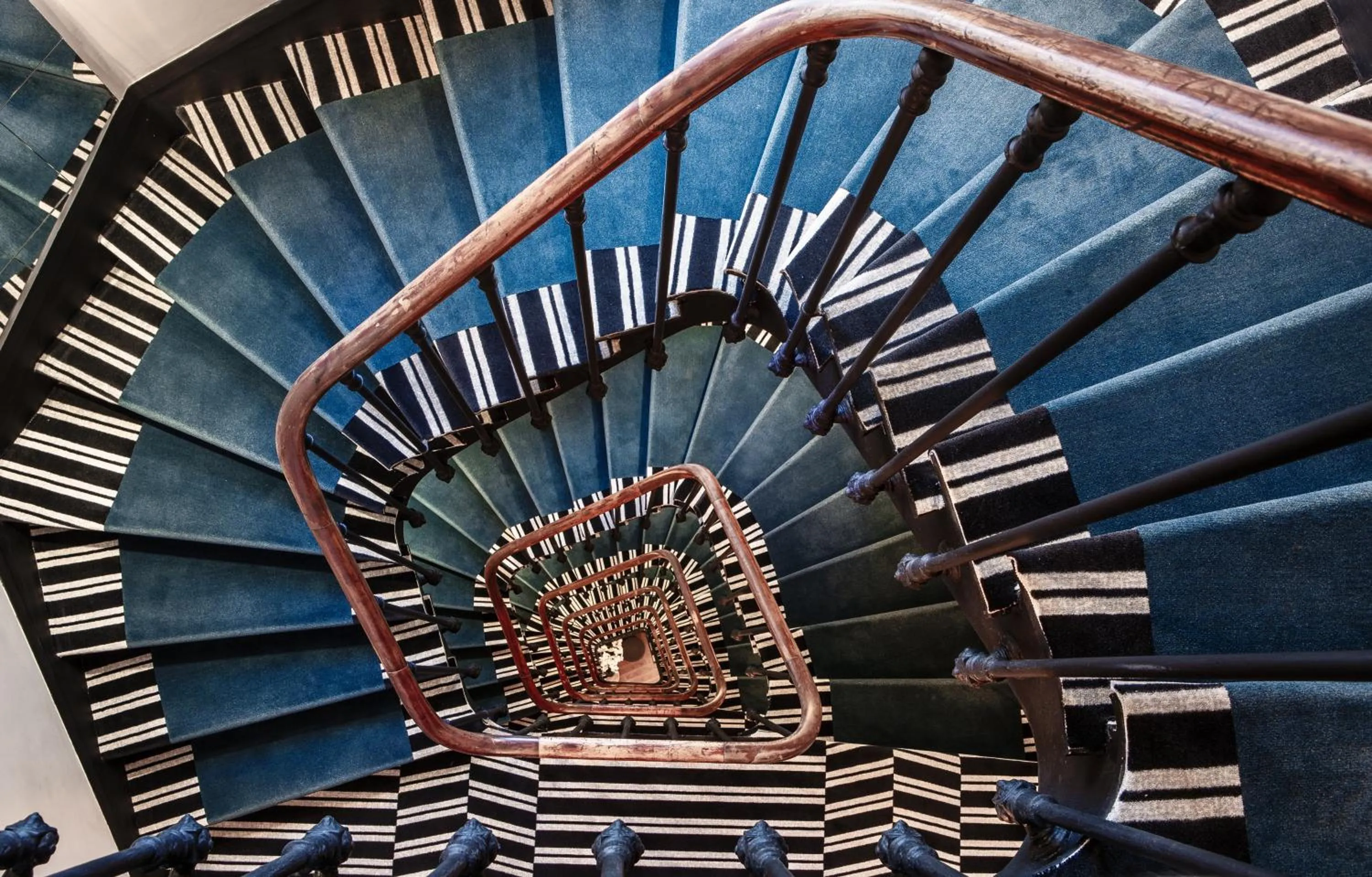 Lobby or reception in ibis Styles Paris Gare du Nord TGV
