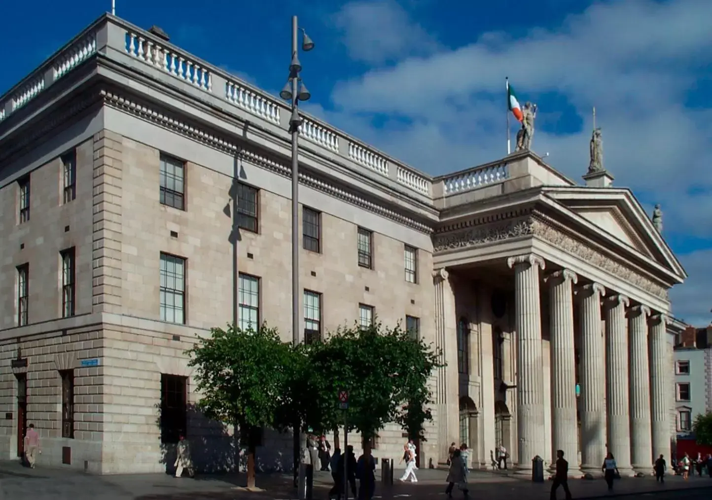 Travelodge PLUS Dublin City Centre