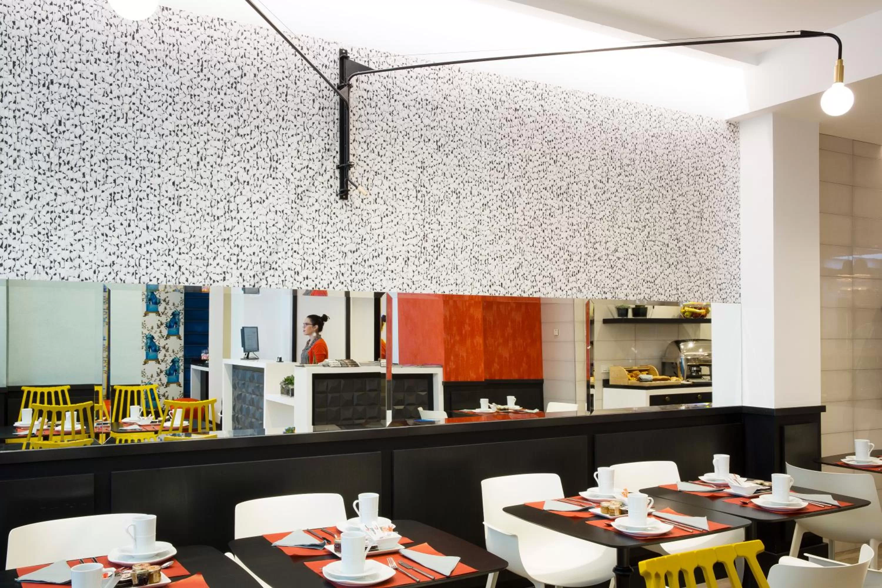 Breakfast in Hotel Haussmann Saint Augustin