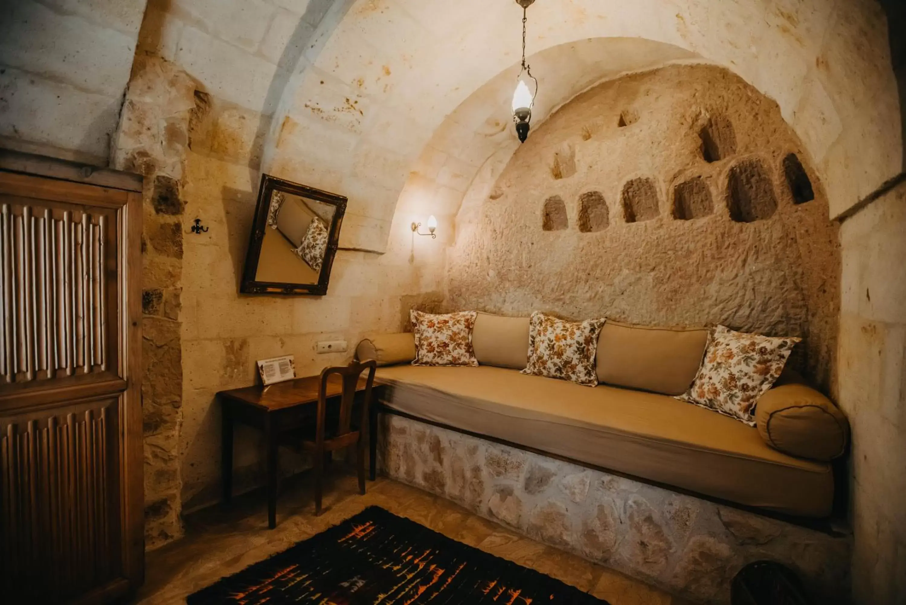 Decorative detail, Seating Area in Melekler Evi Cave Hotel