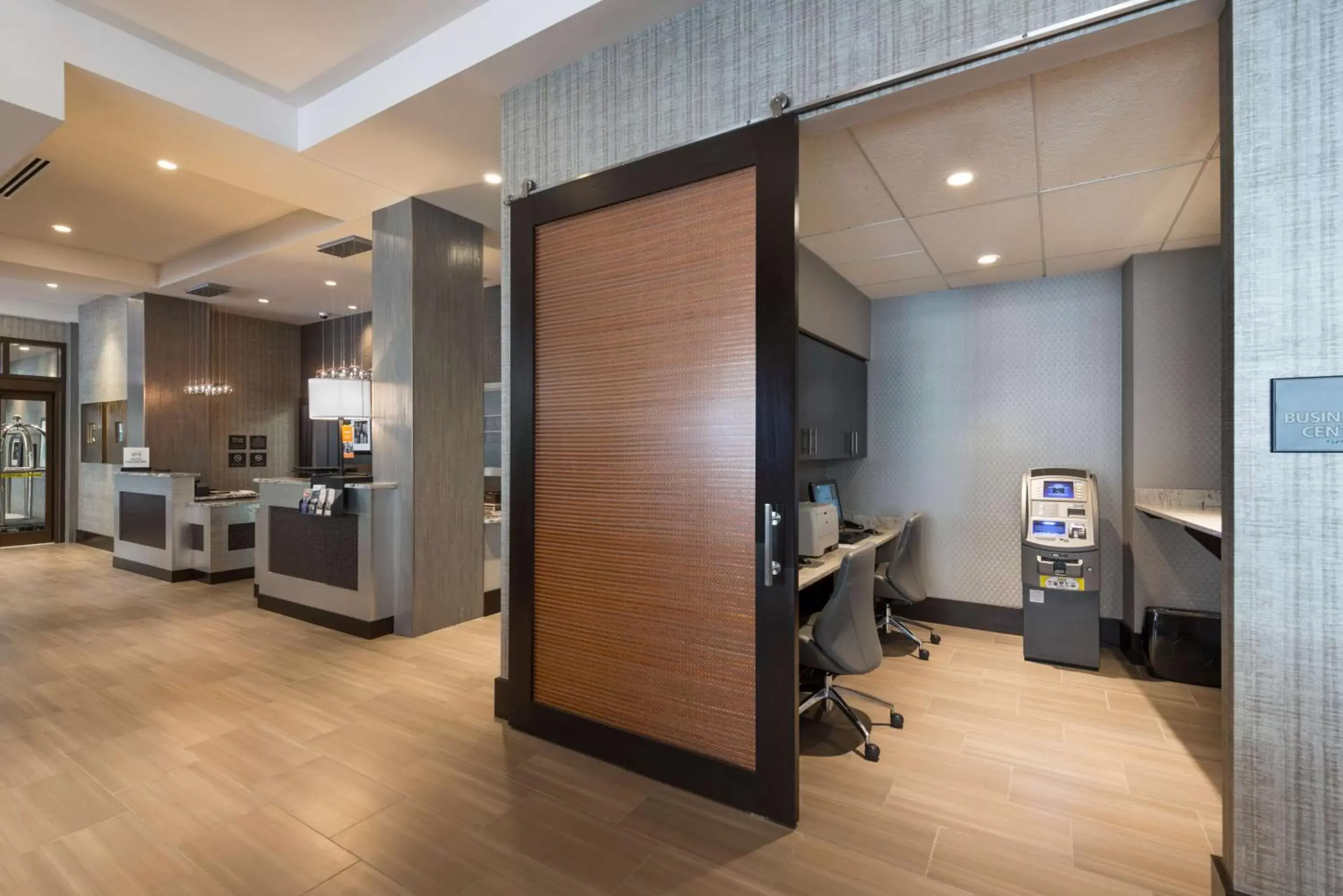 Lobby or reception in Hampton Inn & Suites Portsmouth Downtown