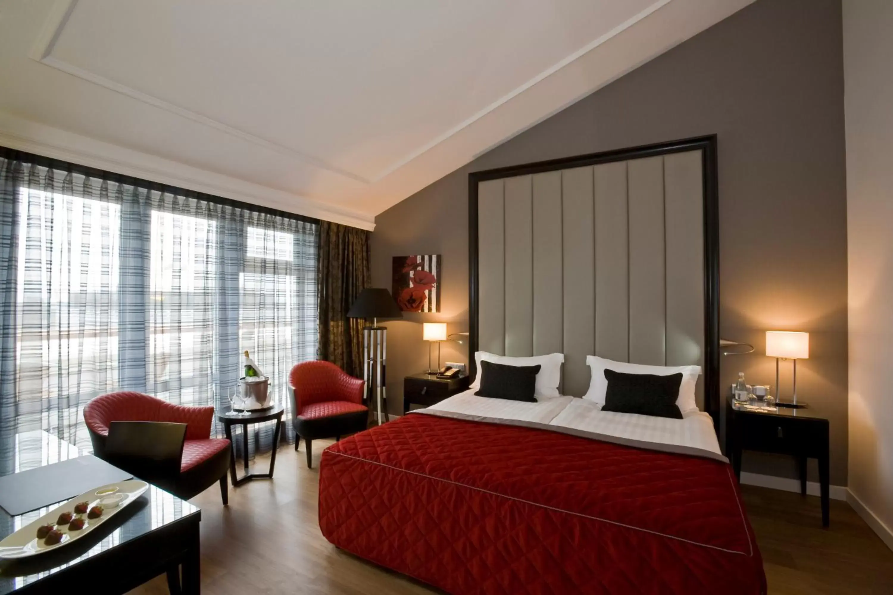 Executive Double Room with Sea View in Grand Hotel Amrâth Kurhaus The Hague Scheveningen