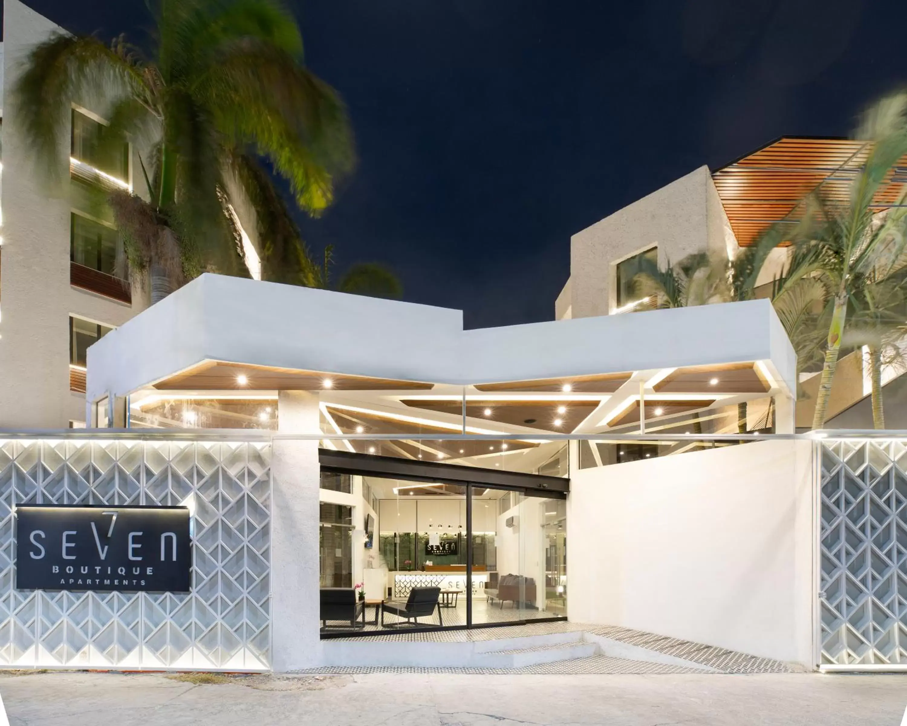 Facade/entrance in Seven Boutique Apartments Cancún