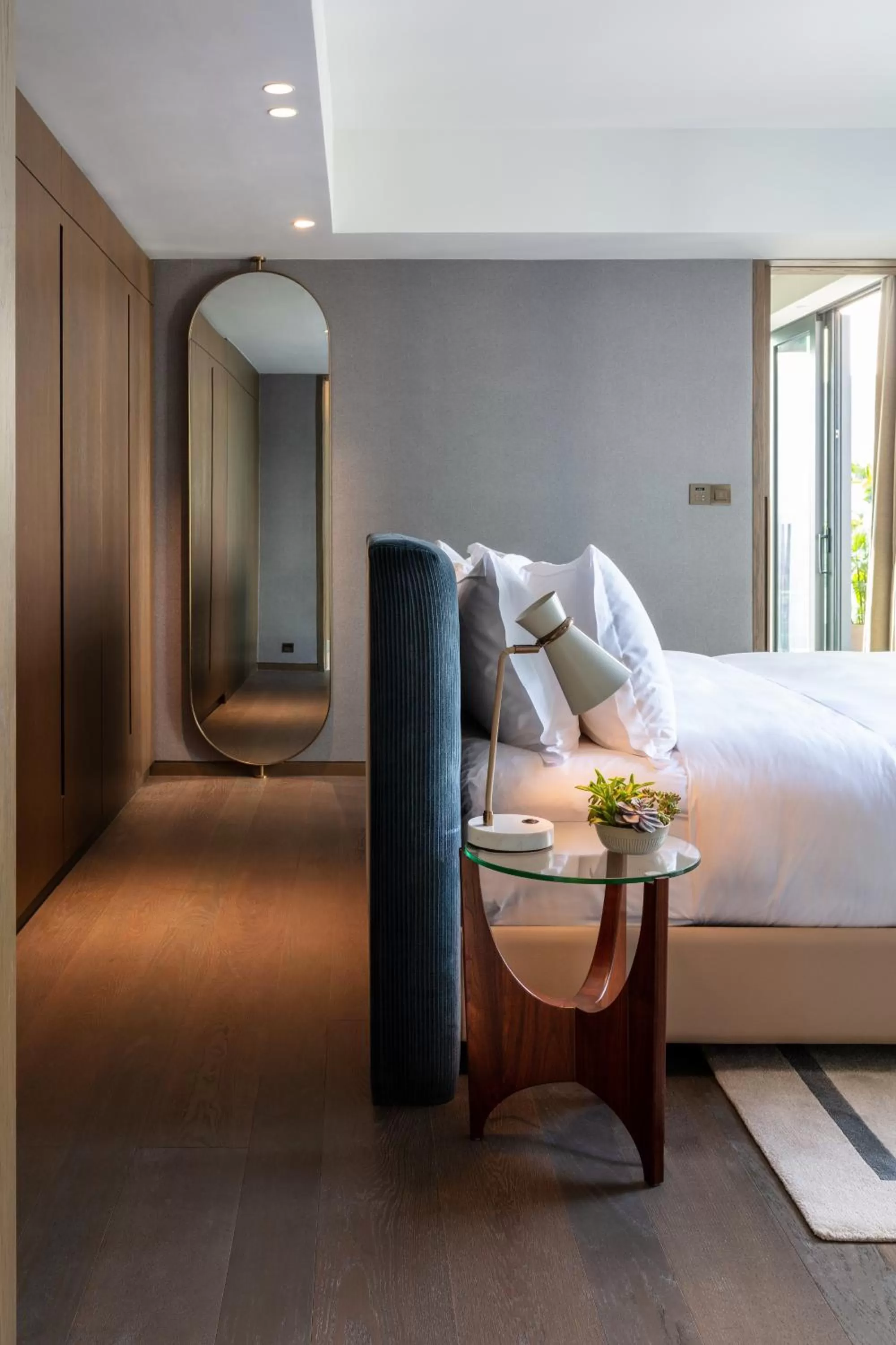 Bed in The Hari Hong Kong