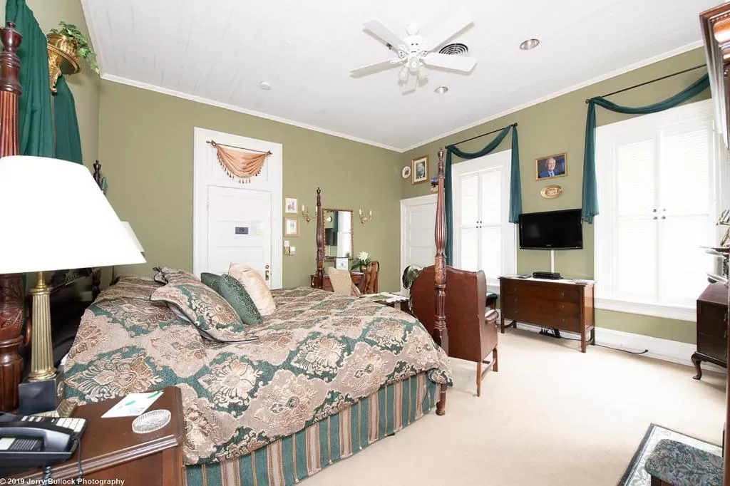 Page House Bed & Breakfast