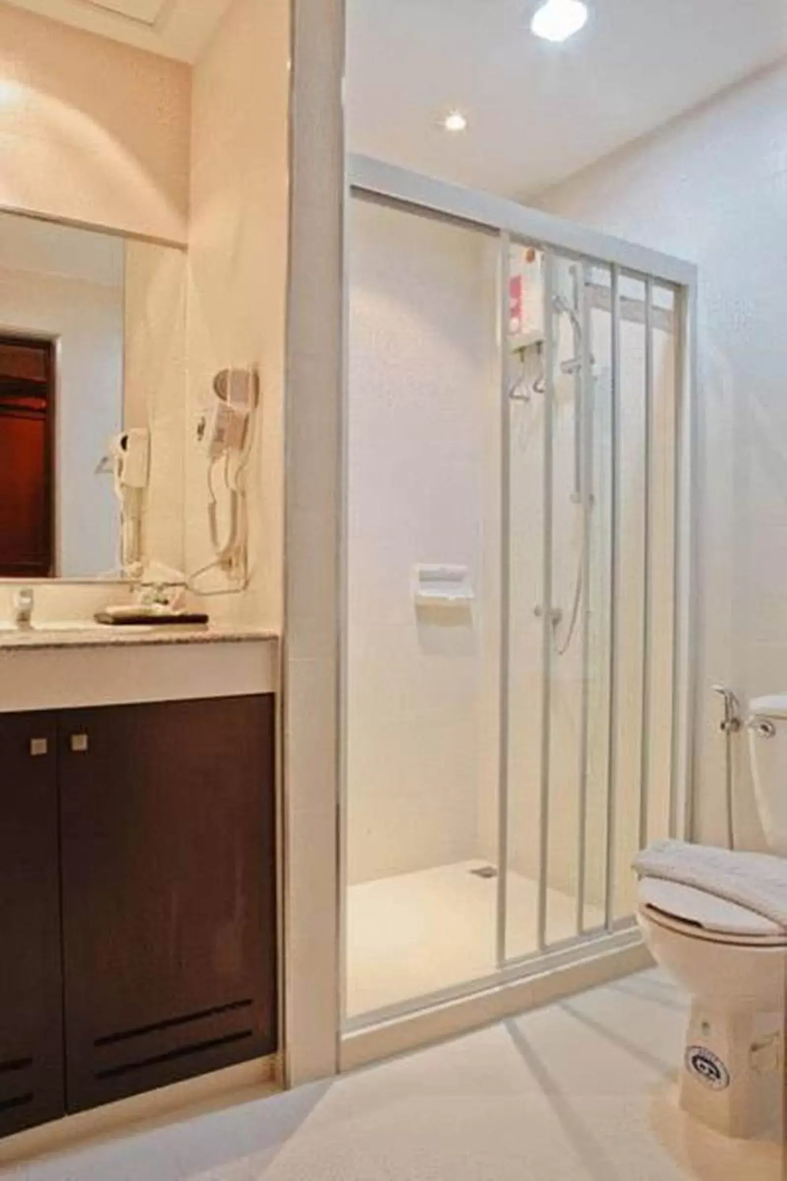 Shower, Bathroom in Inn House- SHA Extra Plus