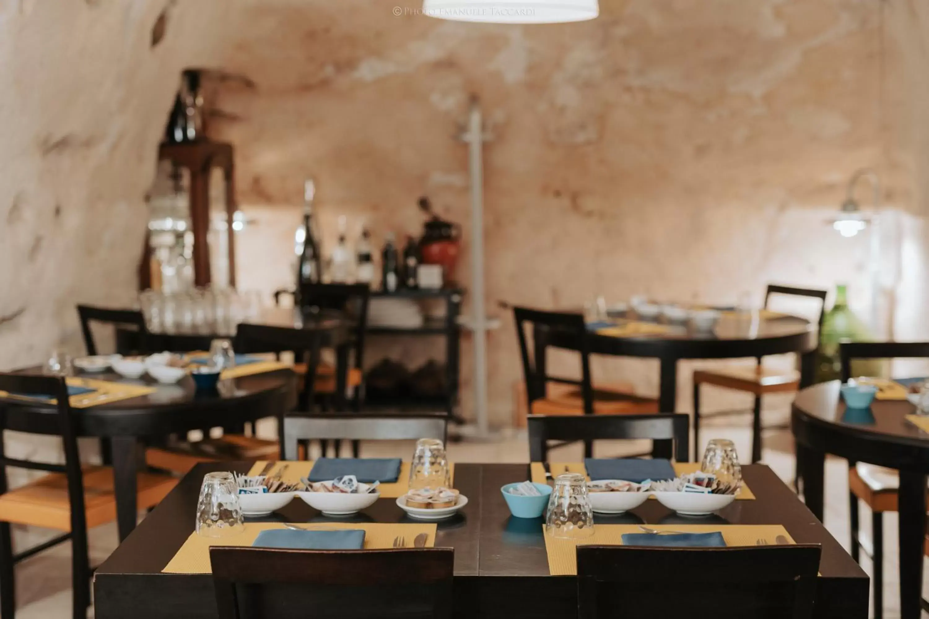 Restaurant/Places to Eat in Residence San Pietro Barisano
