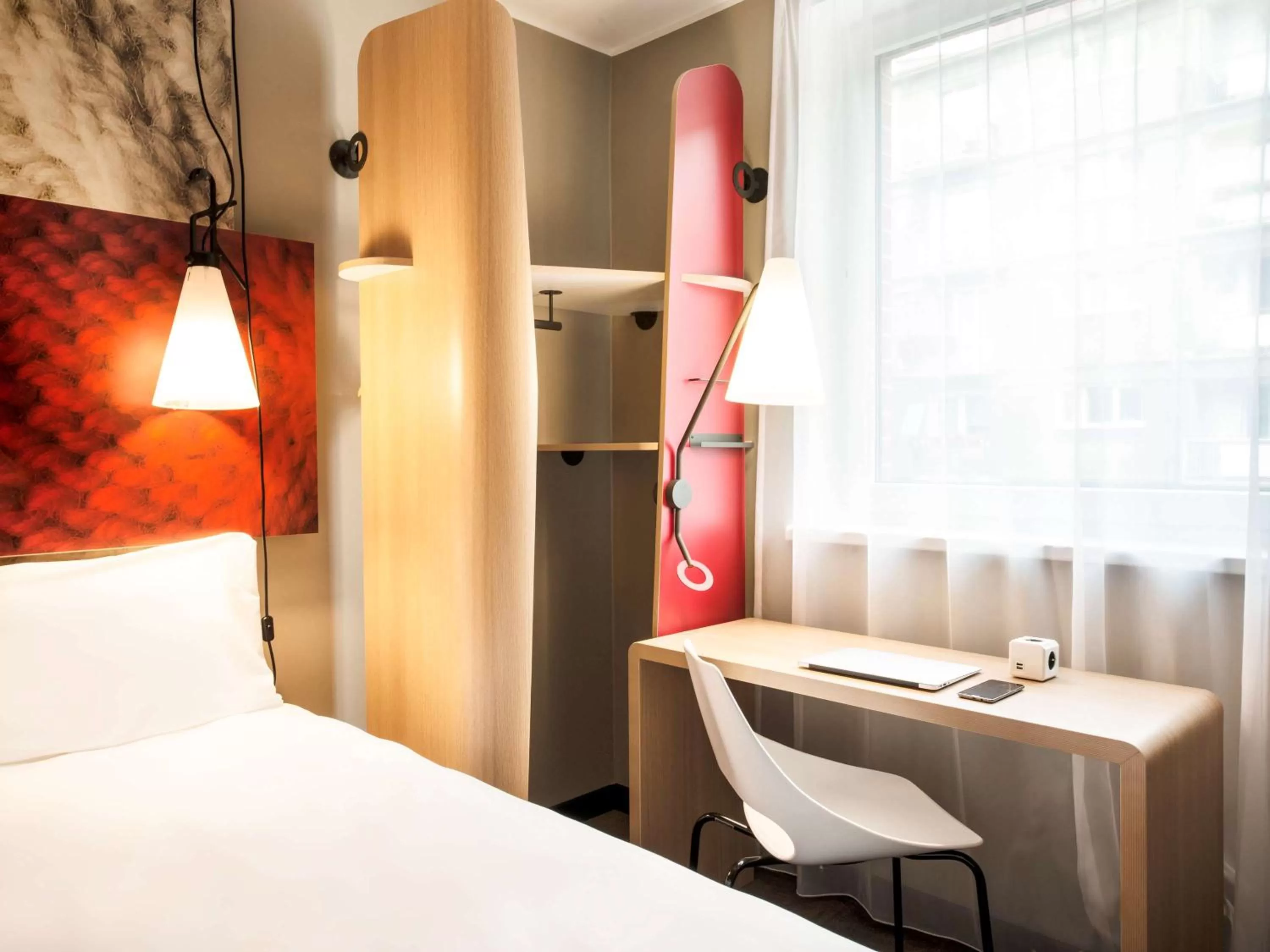 Photo of the whole room, Bed in Ibis Gdansk Stare Miasto