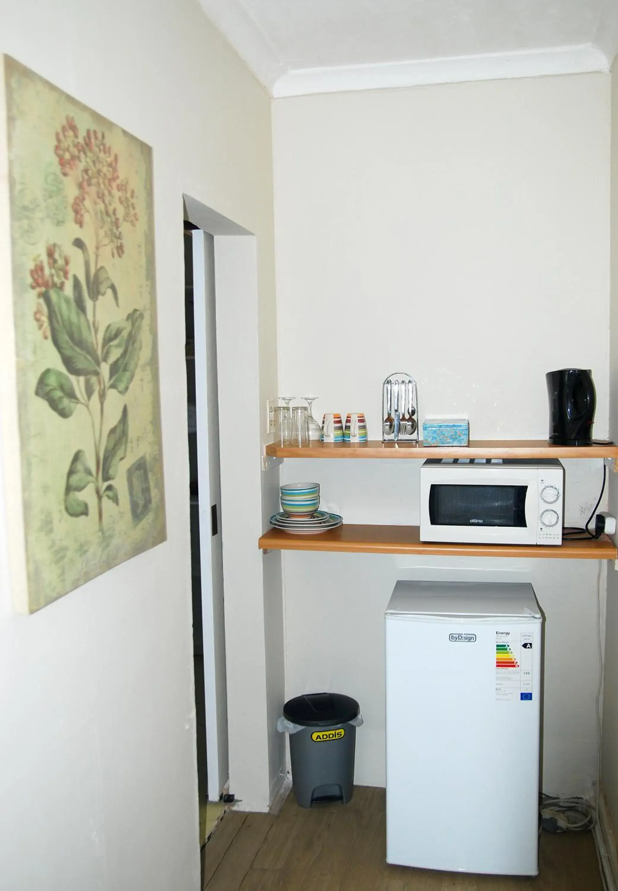 Coffee/tea facilities, Kitchen/Kitchenette in Port Elizabeth Guest House