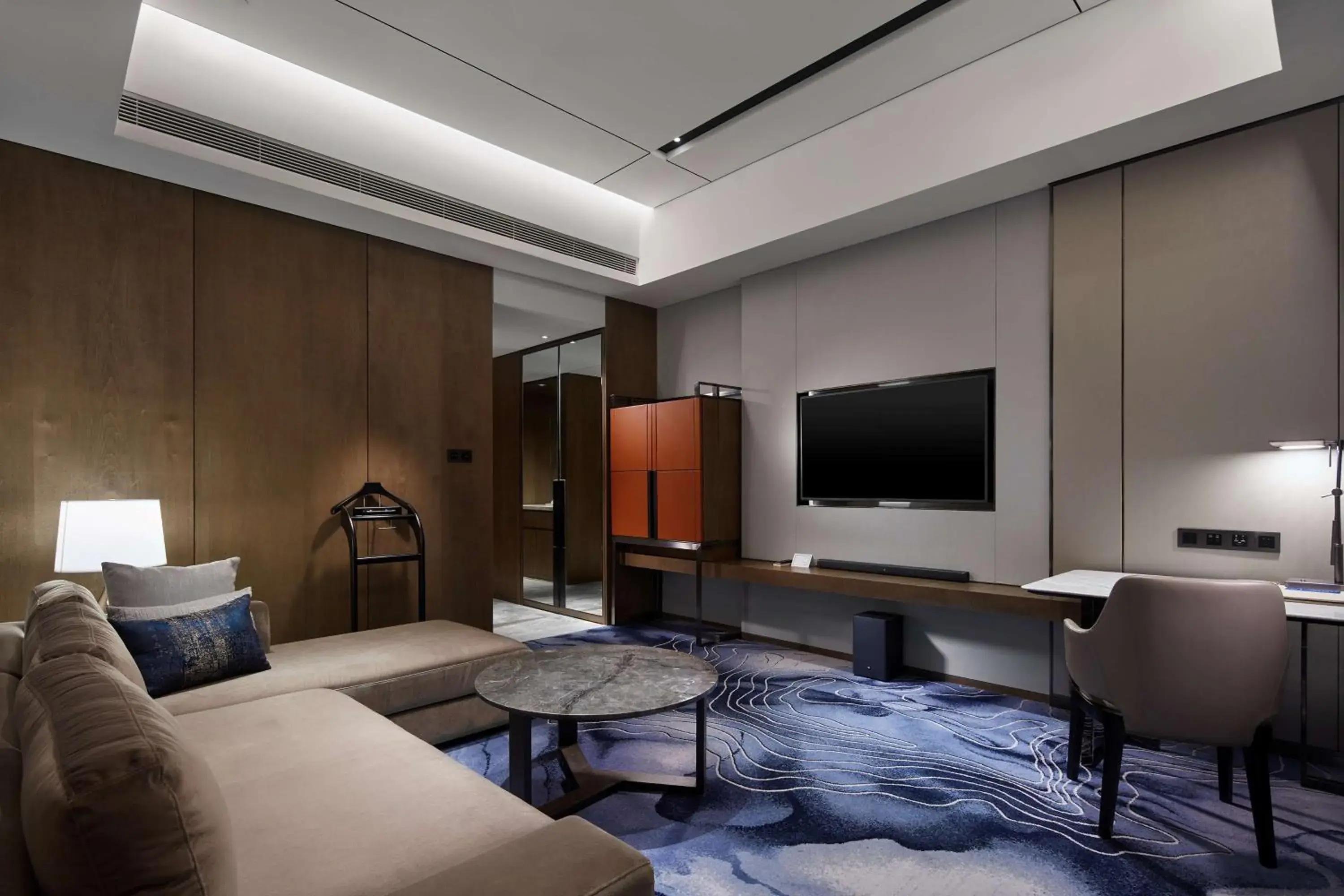 Living room, Seating Area in Hilton Guiyang