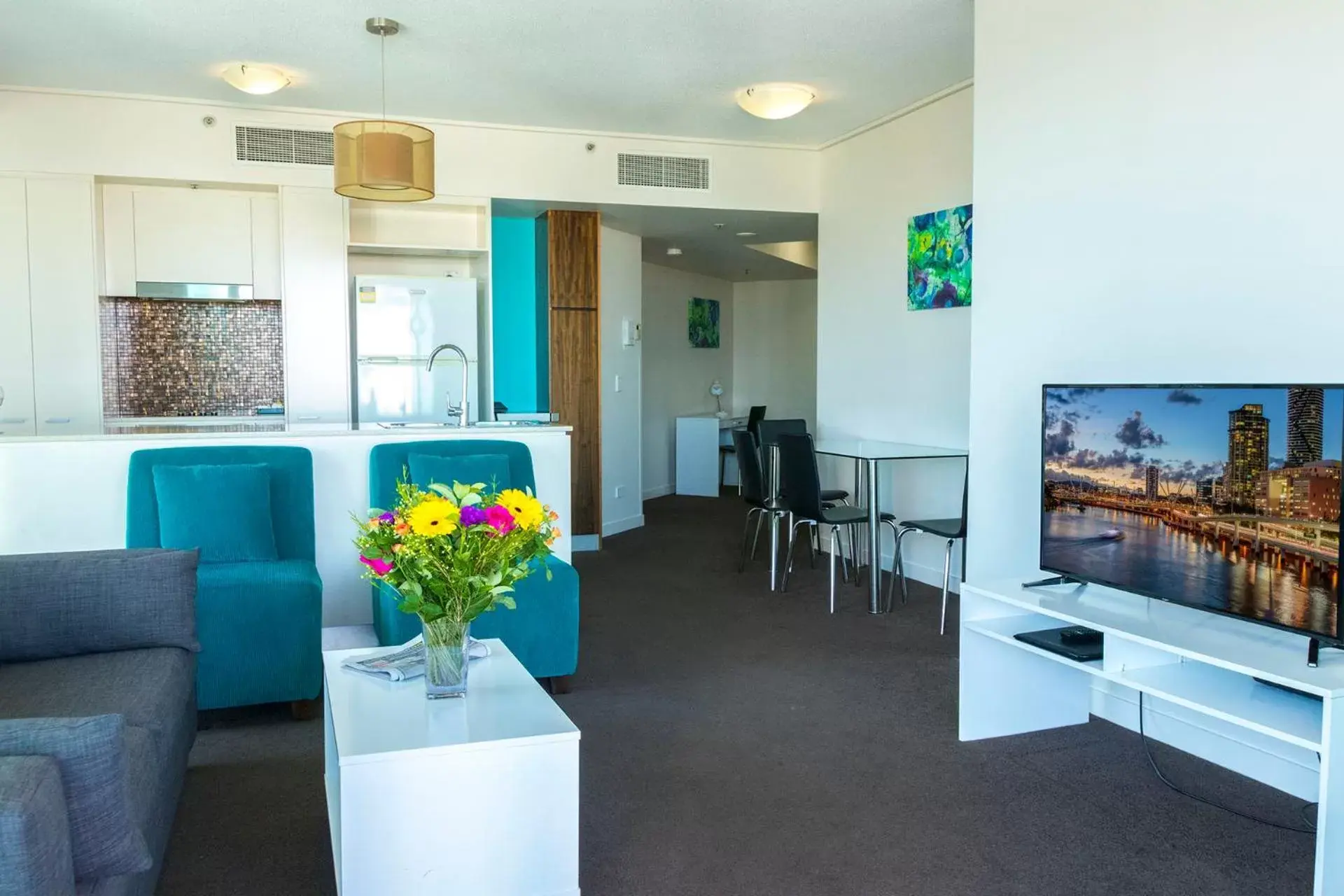 Living room in Evolution Apartments