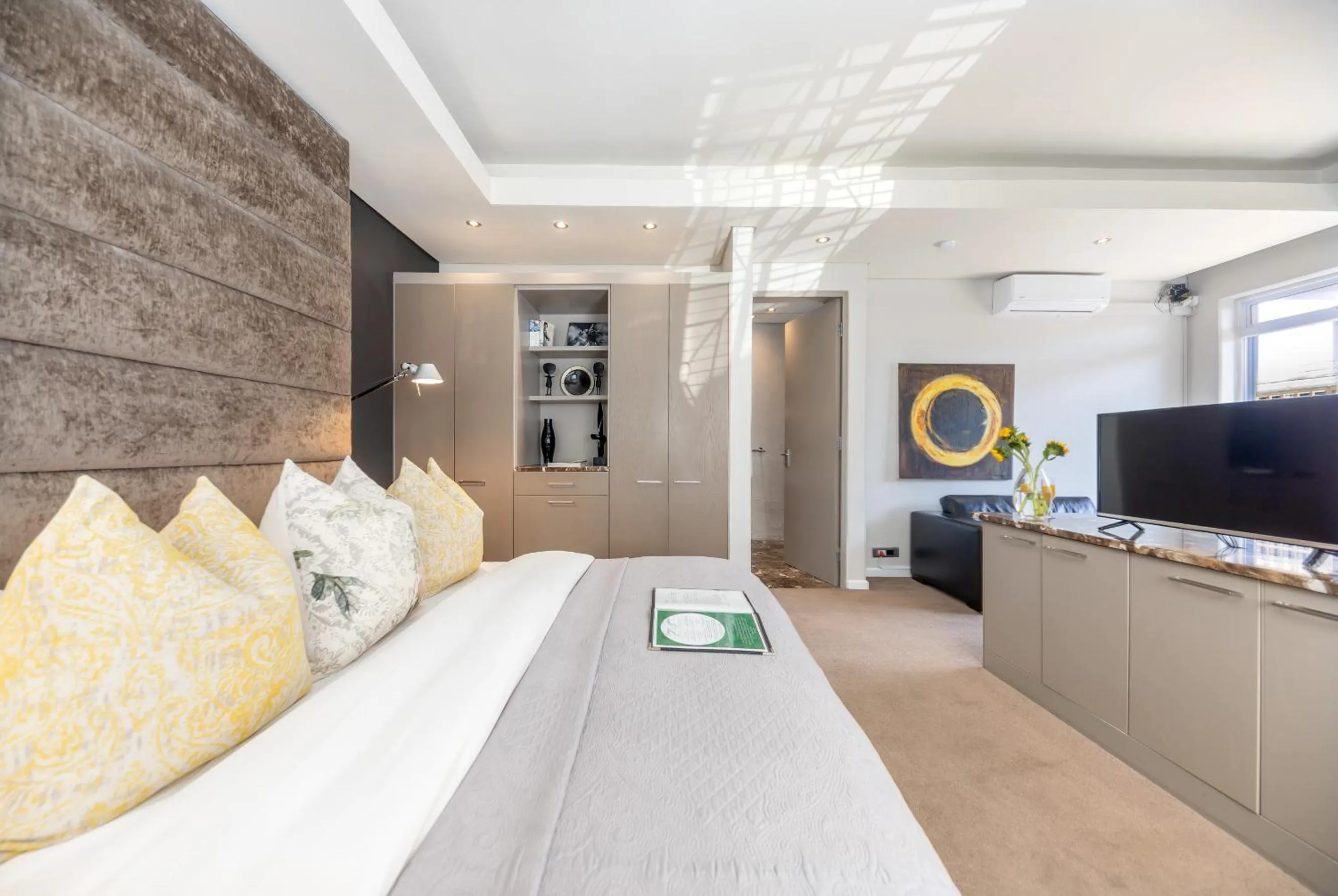 Bed in O on Kloof Boutique Hotel & Spa