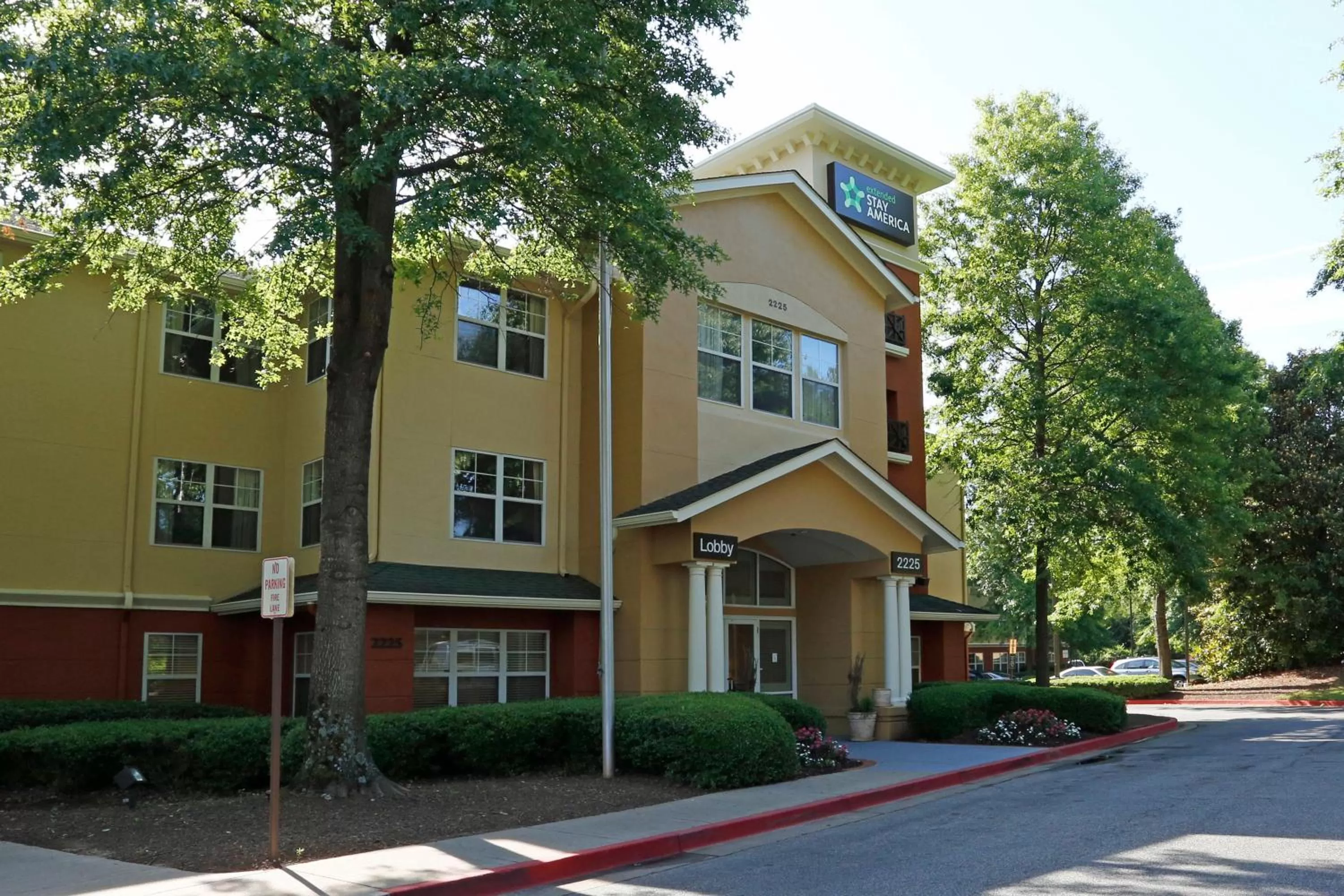 Property building in Extended Stay America - Atlanta - Marietta - Interstate N. Pkwy