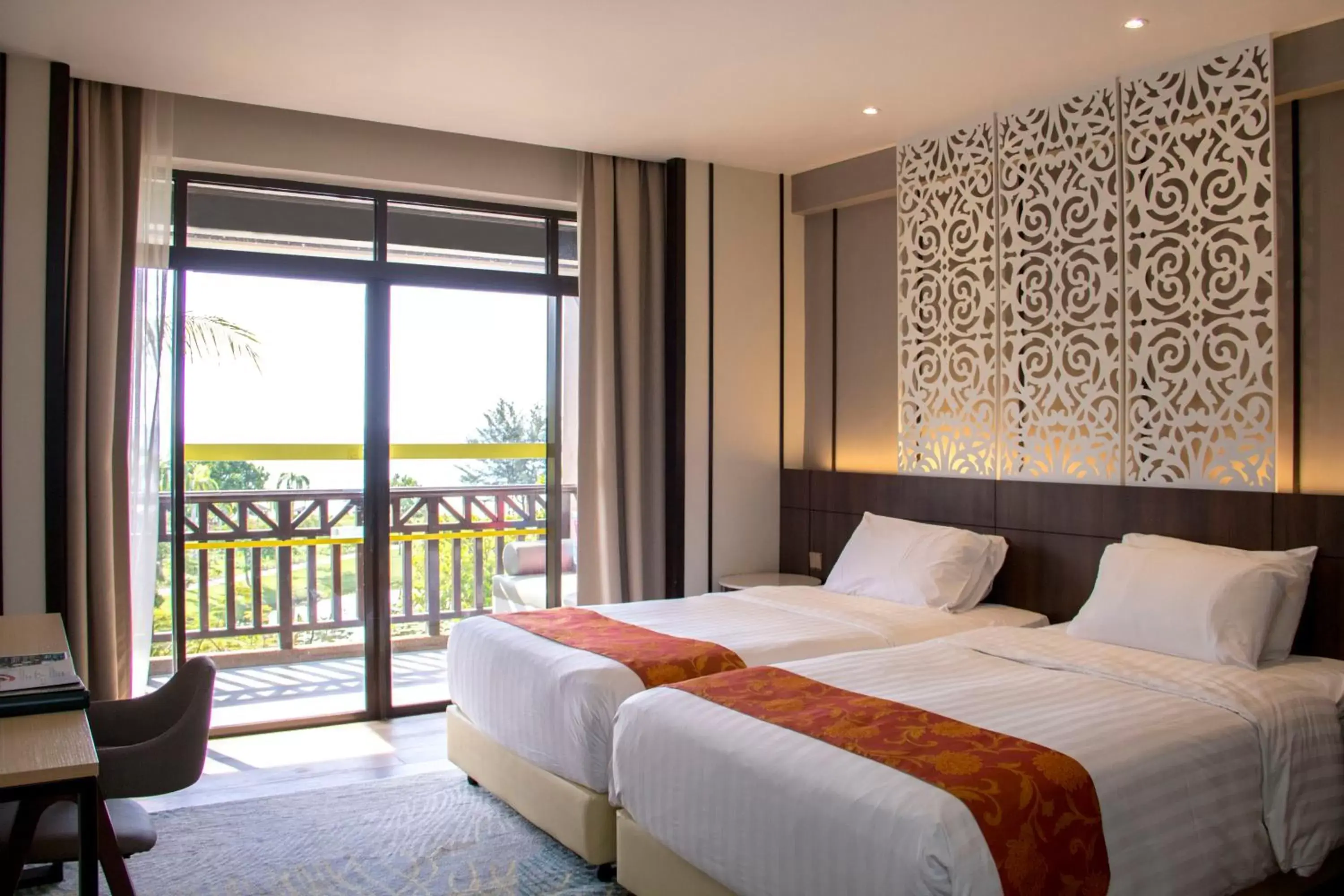 Bed in Nexus Resort & Spa Karambunai