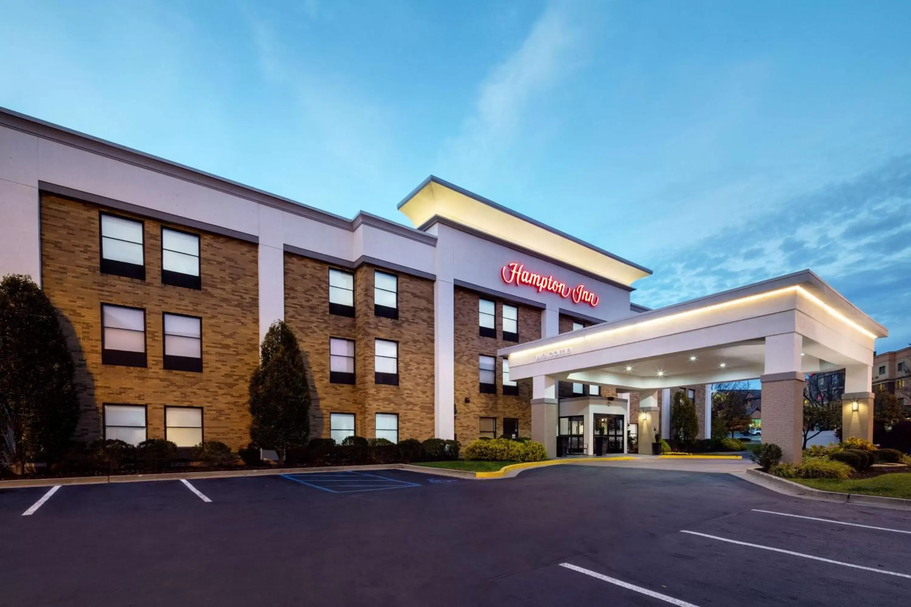 Property building in Hampton Inn Lexington South Property building in Hampton Inn Lexington South