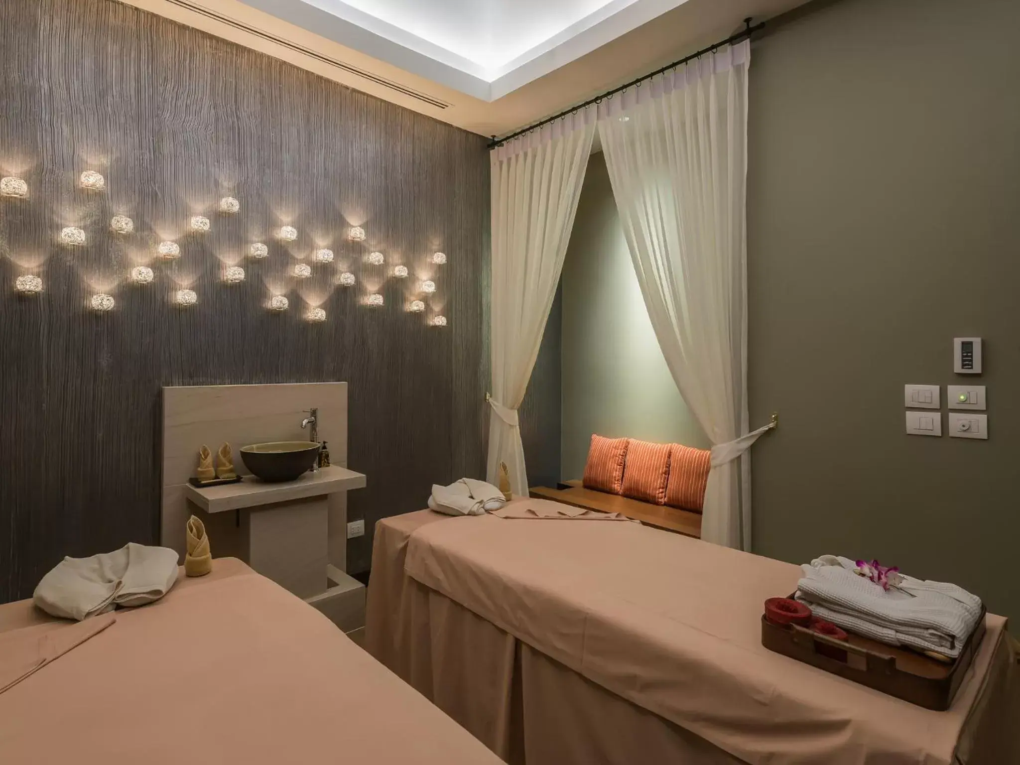 Spa and wellness centre/facilities, Room Photo in Arnoma Hotel Bangkok - SHA Plus