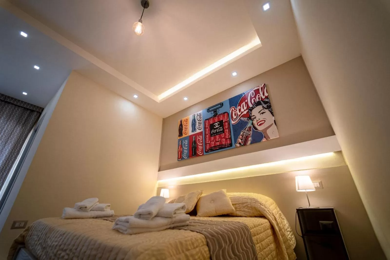 Bed in B&B In Centro