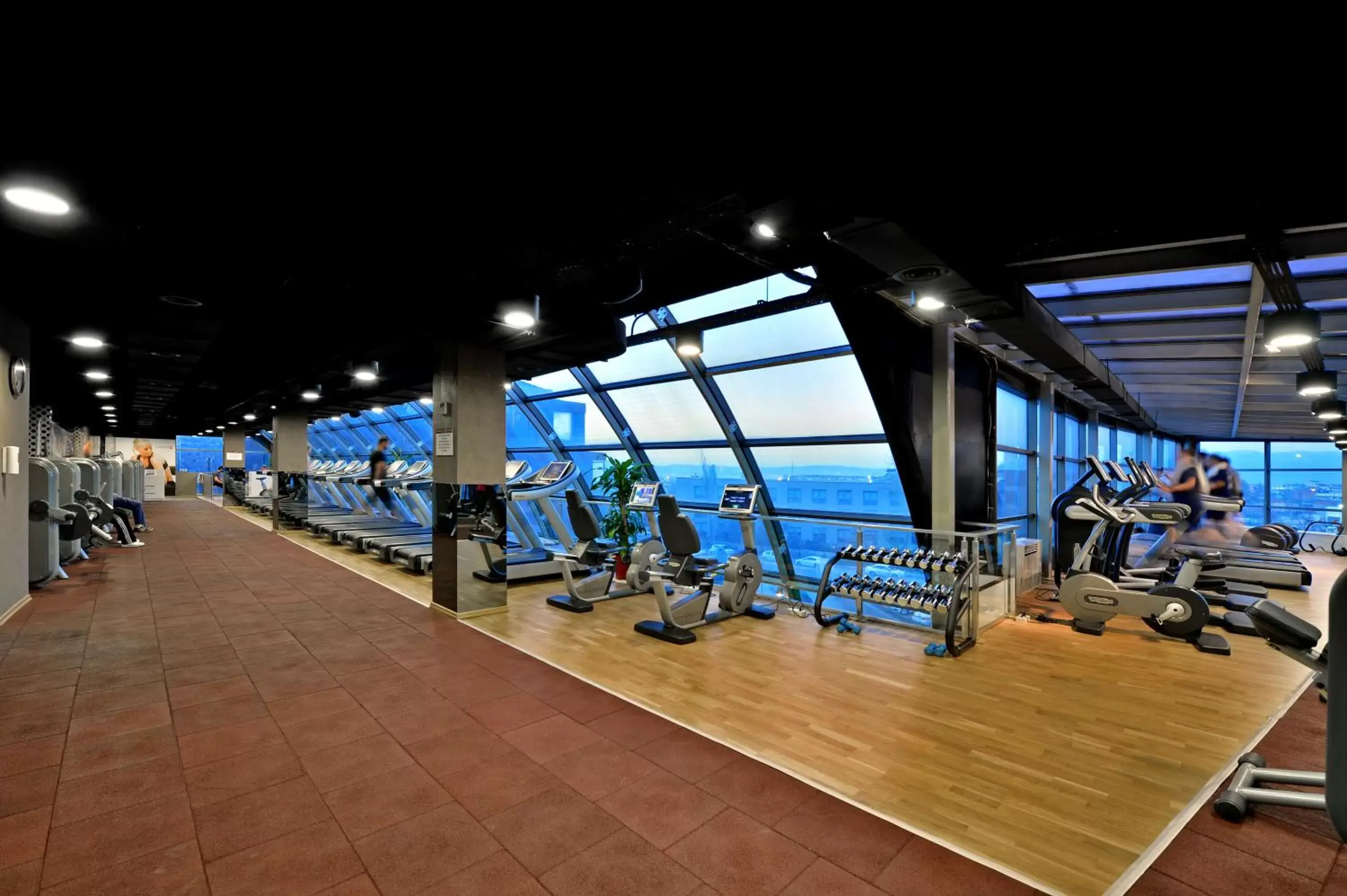 Fitness centre/facilities in Divan Bursa Fitness centre/facilities in Divan Bursa