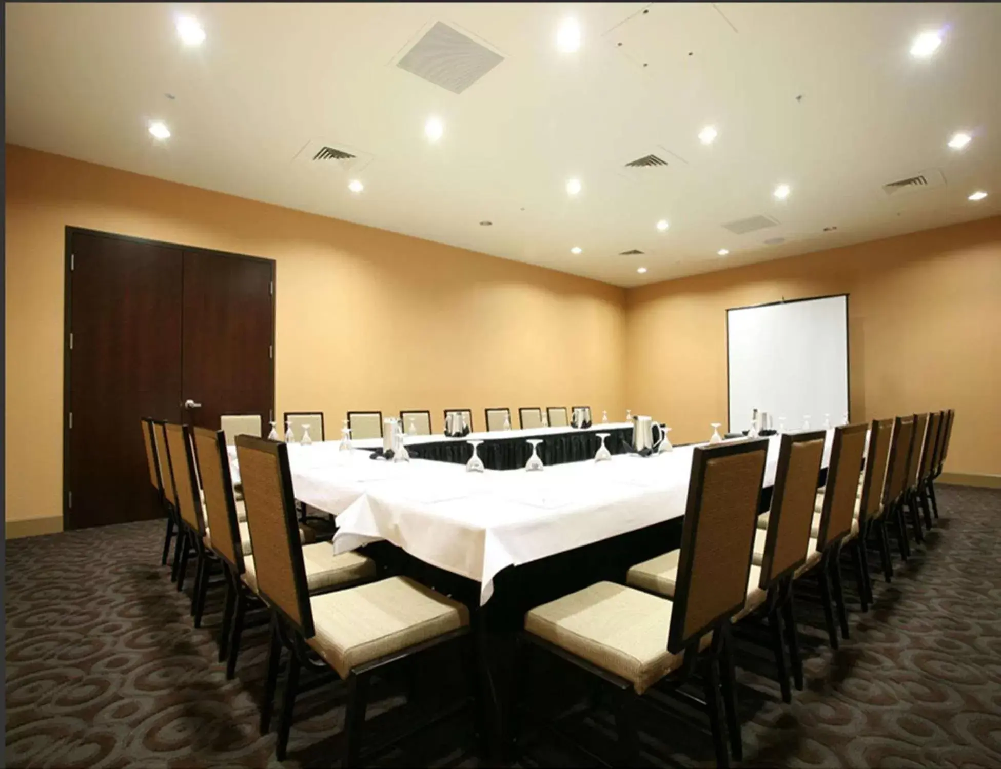 Meeting/conference room in Embassy Suites by Hilton Salt Lake West Valley City