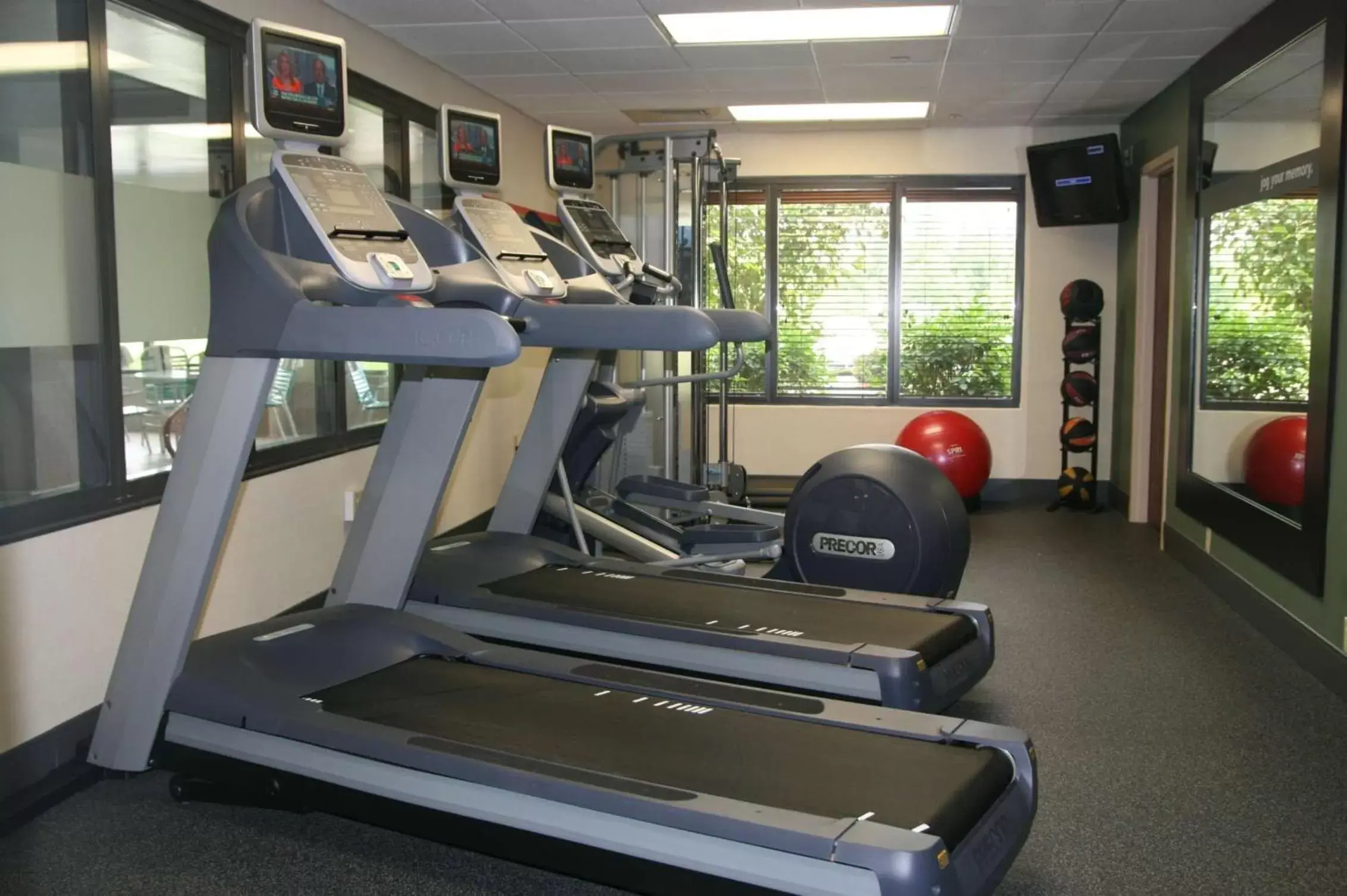 Fitness centre/facilities, Fitness Center/Facilities in Hampton Inn Marietta