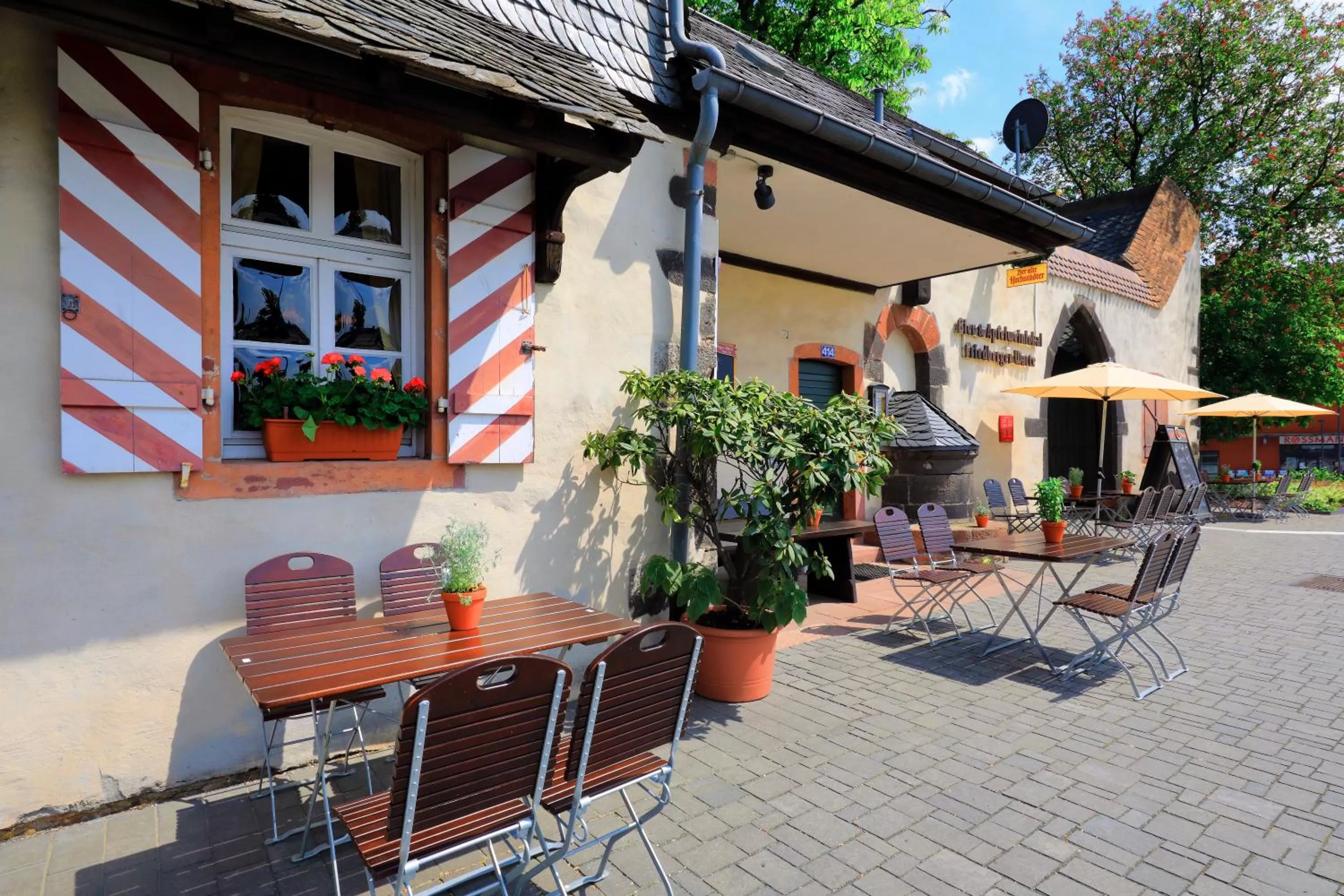 Property building in Best Western Premier IB Hotel Friedberger Warte