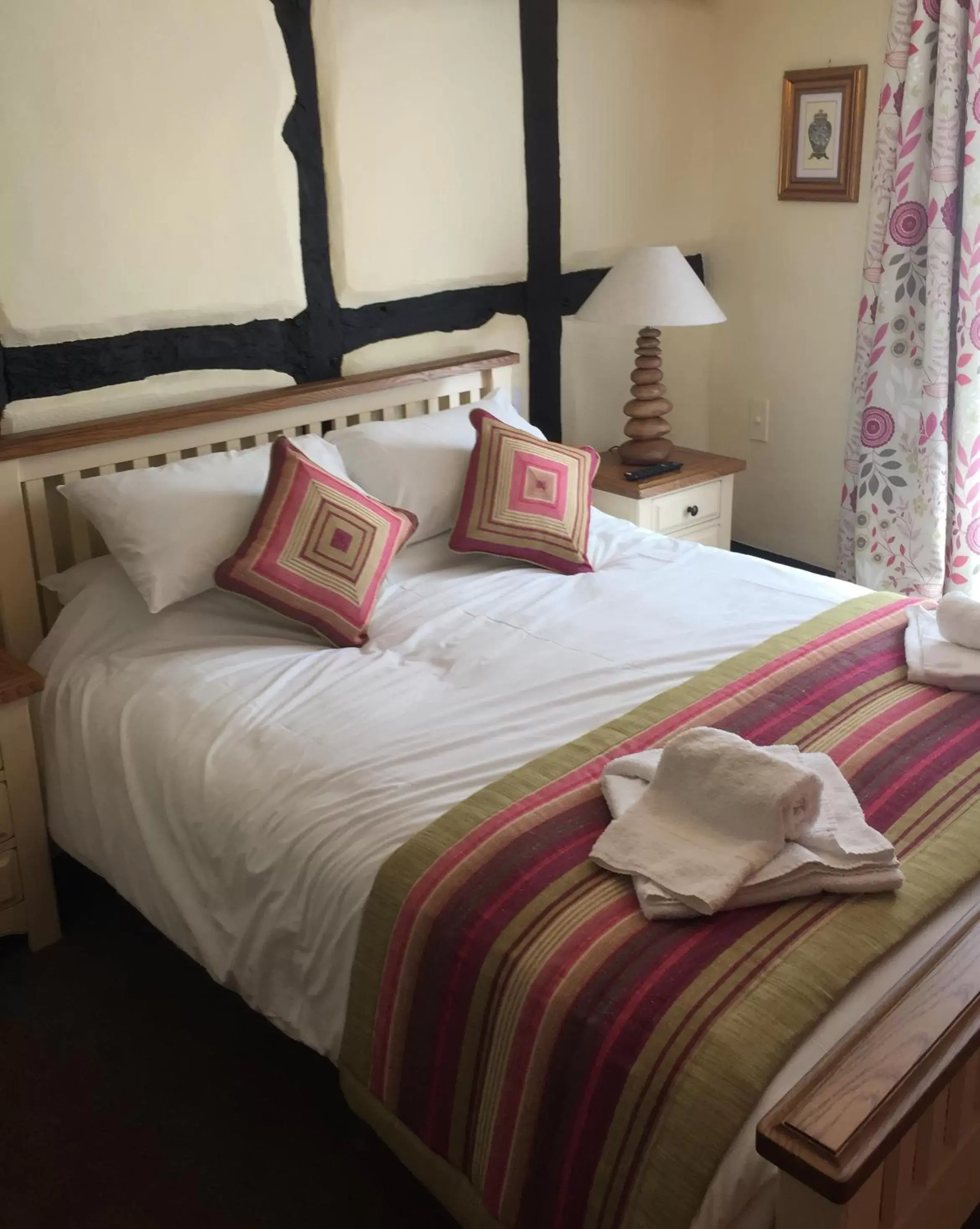 Photo of the whole room, Bed in The Talbot Hotel Photo of the whole room, Bed in The Talbot Hotel