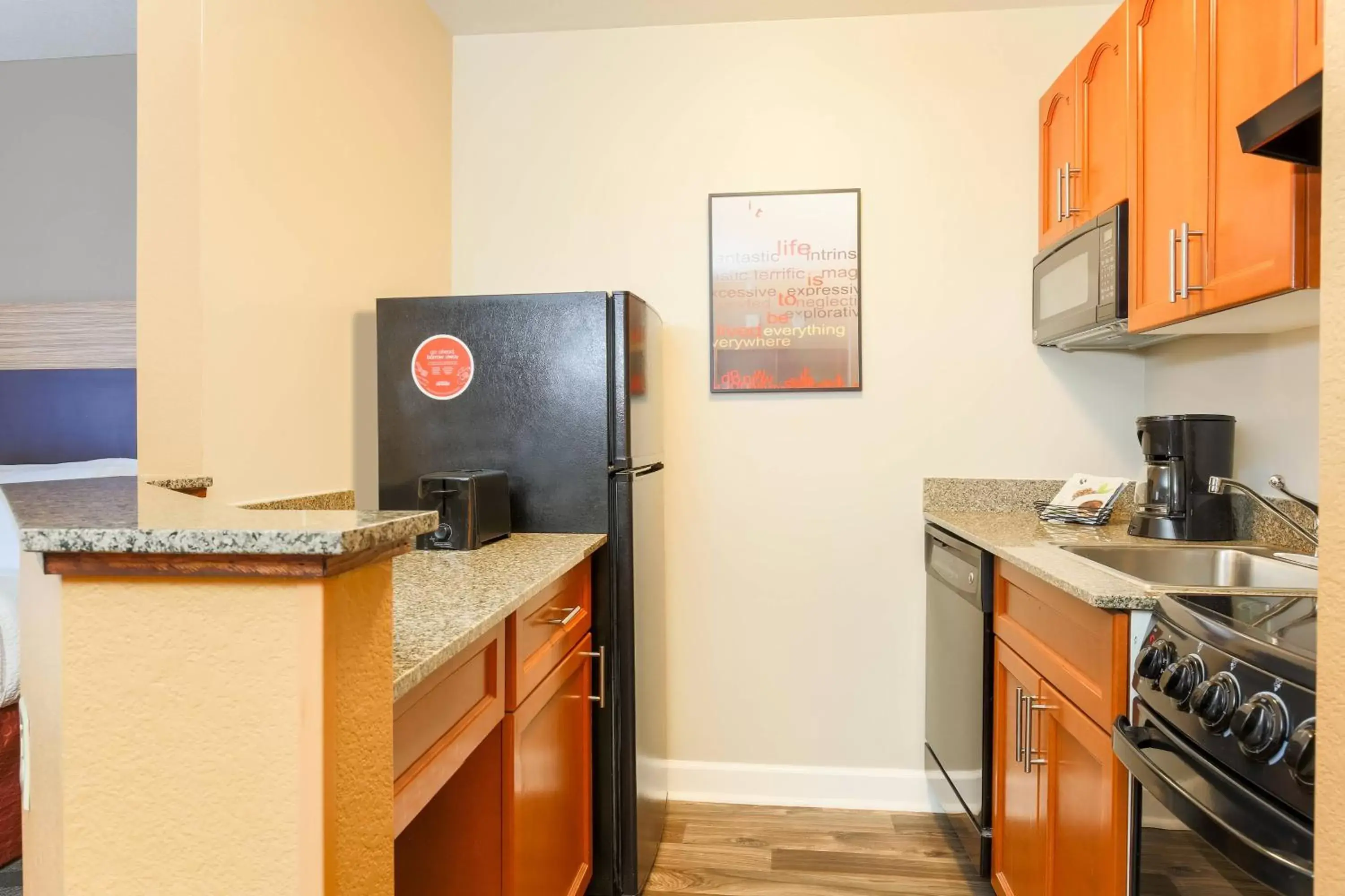 Photo of the whole room, Kitchen/Kitchenette in TownePlace Suites Denver Southeast