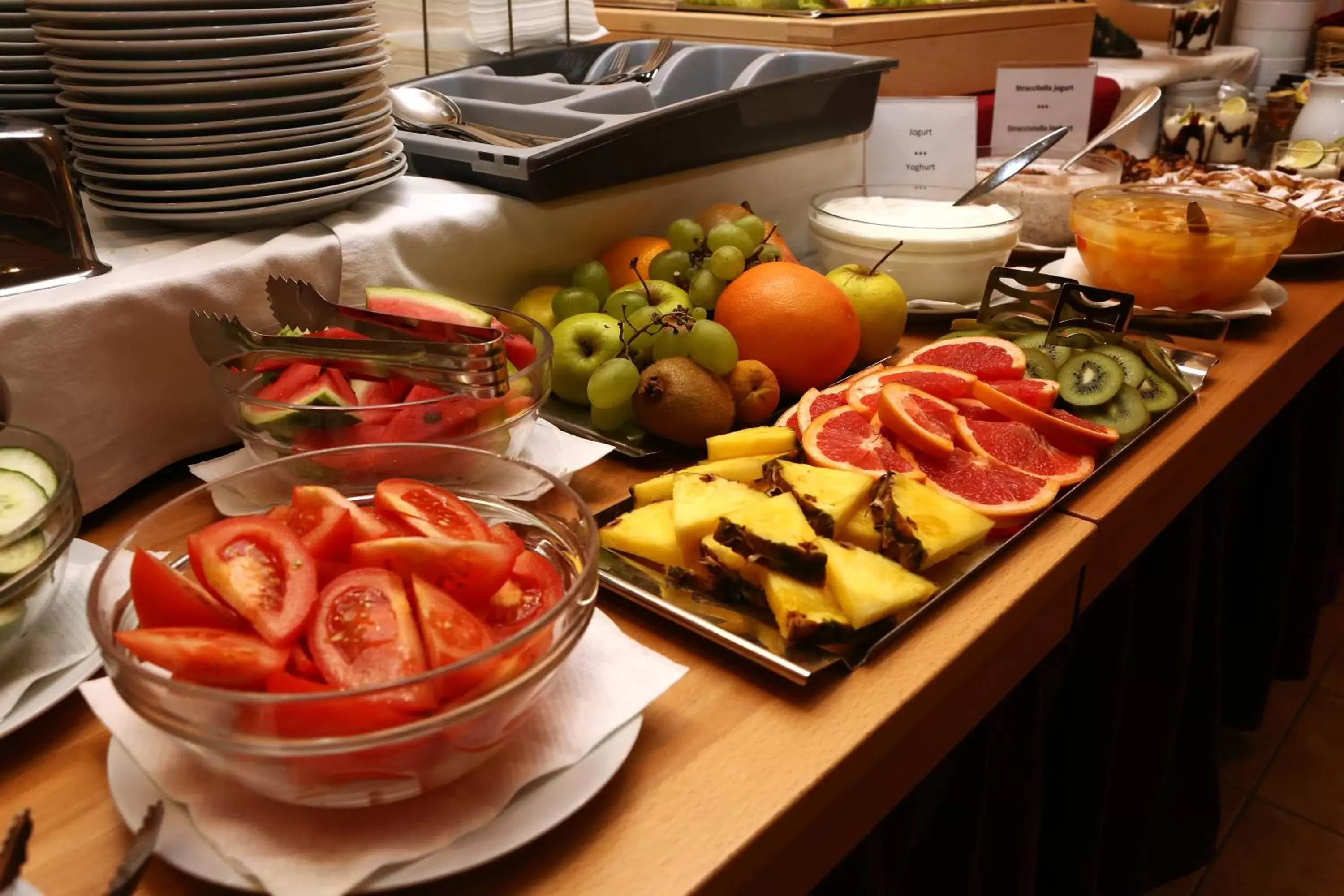 Buffet breakfast, Food in Hotel Roudna