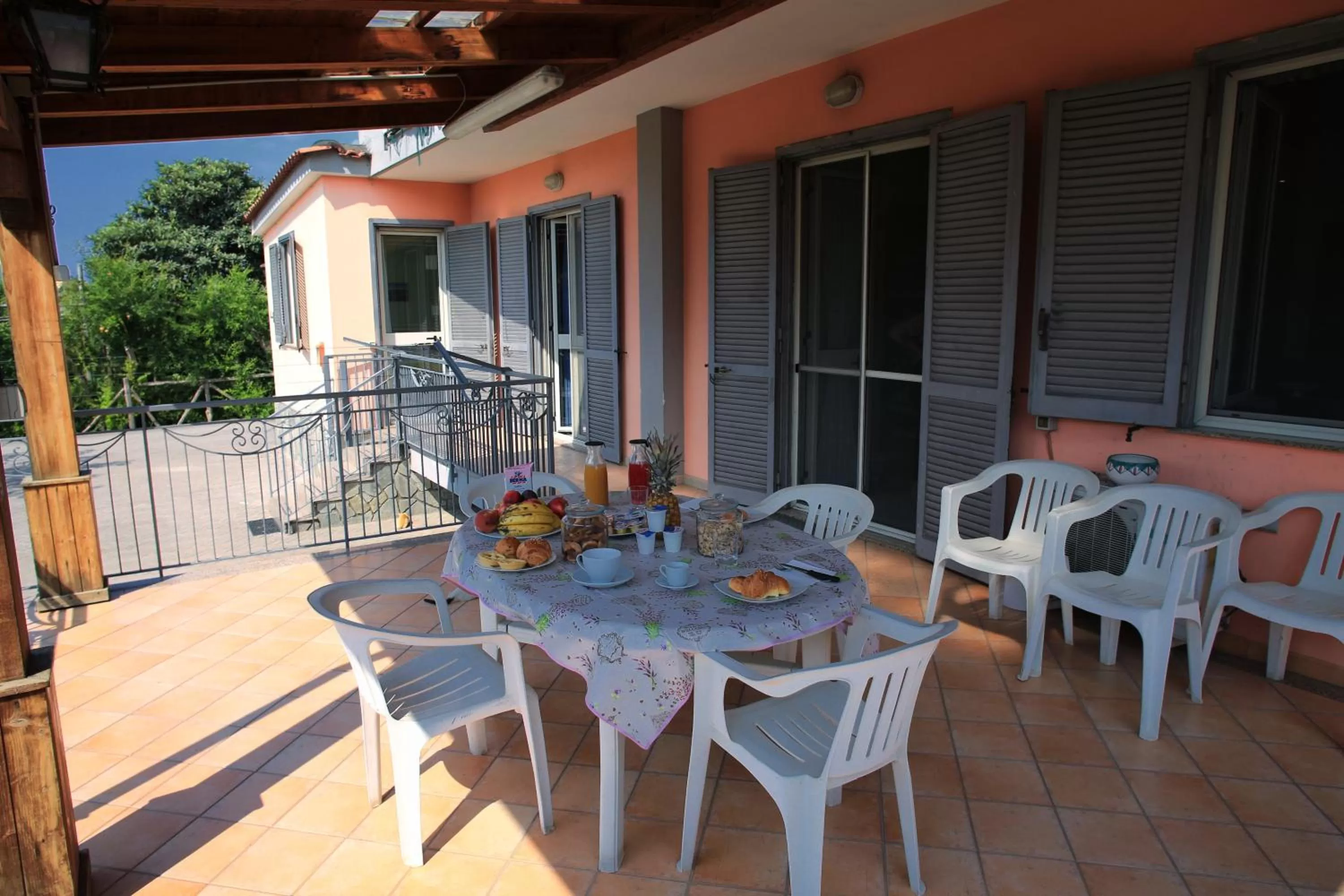Patio, Balcony/Terrace in Villarosa pompei studios