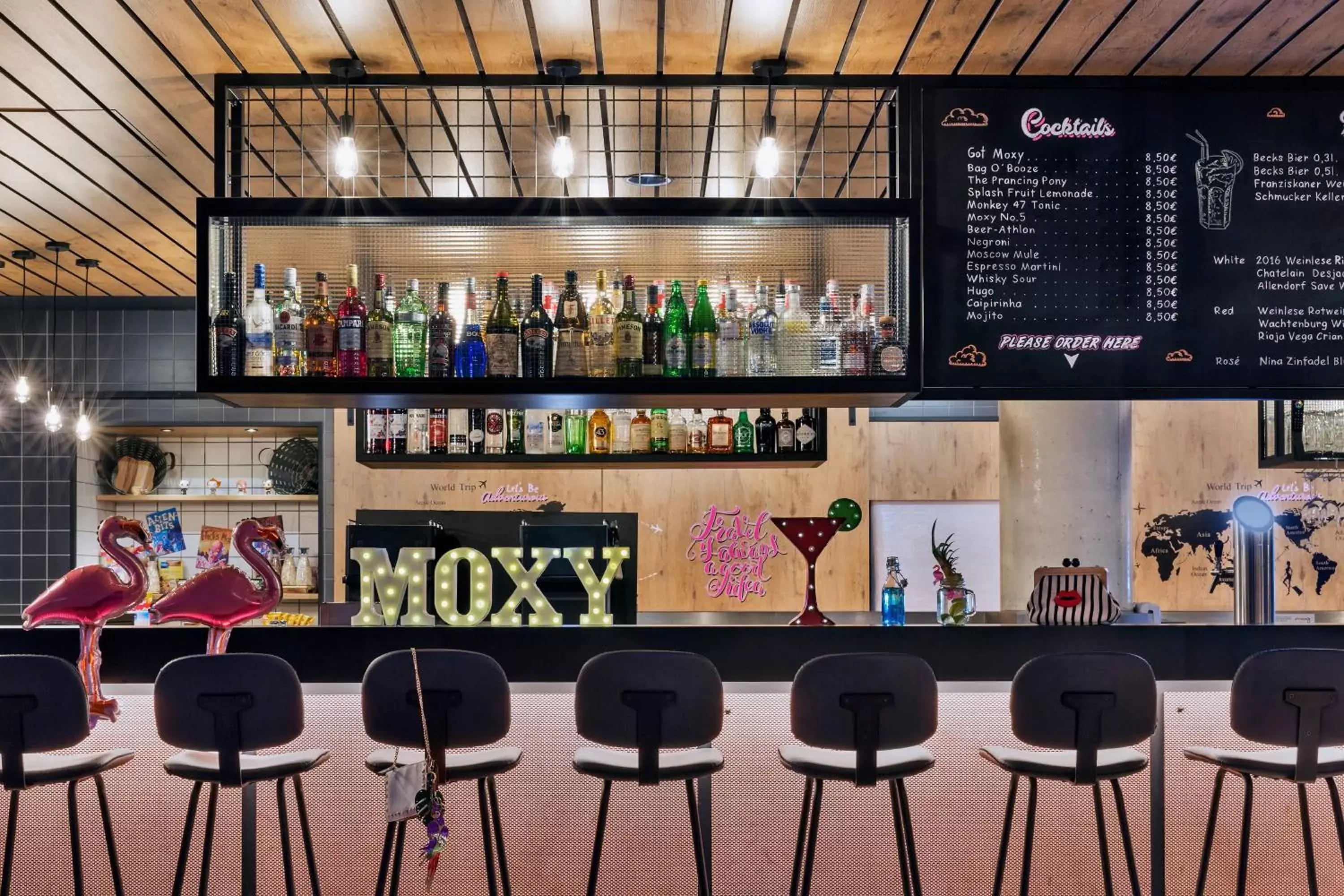 Restaurant/places to eat in Moxy Frankfurt Airport Kelsterbach