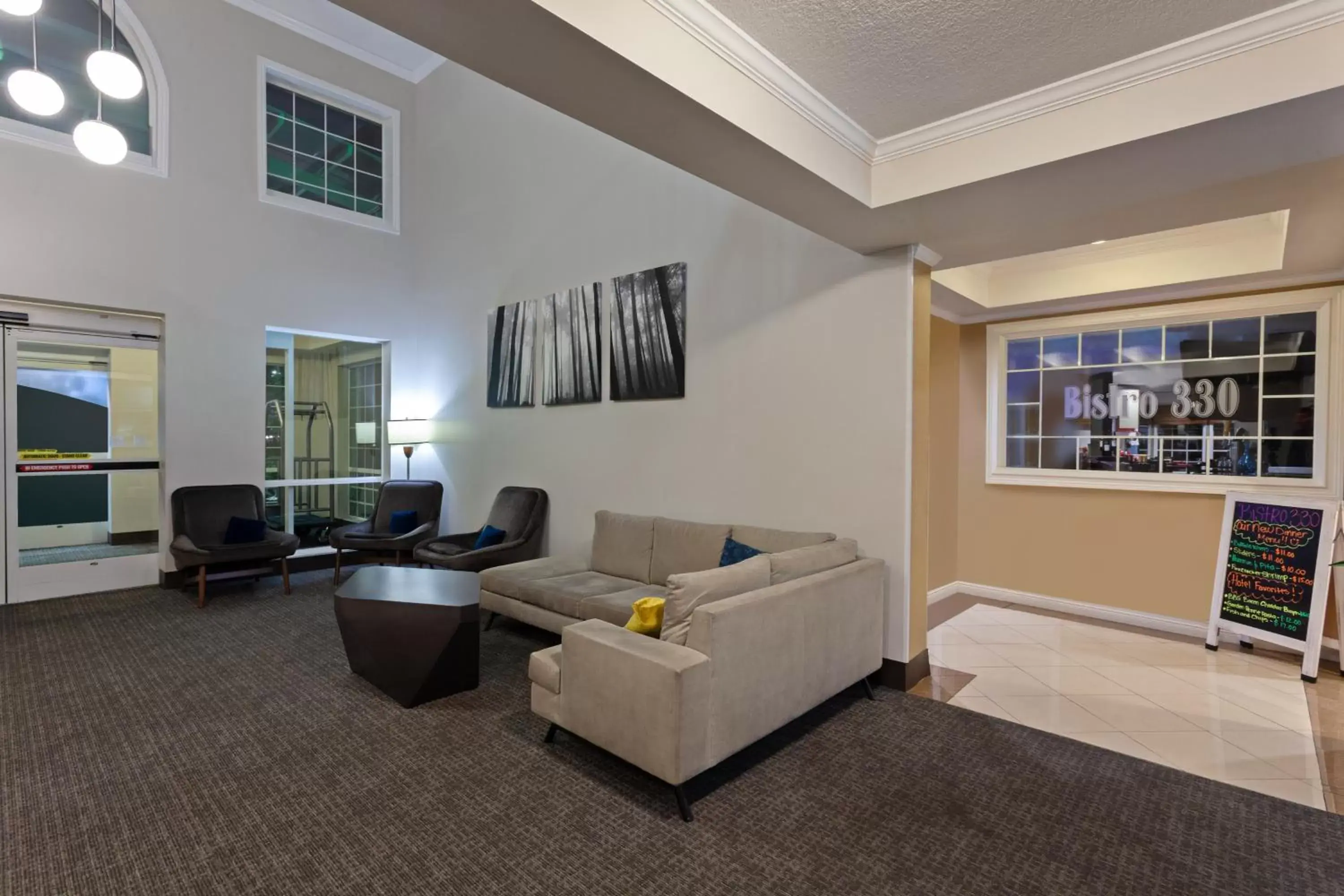Property building in Holiday Inn & Suites San Mateo - SFO, an IHG Hotel
