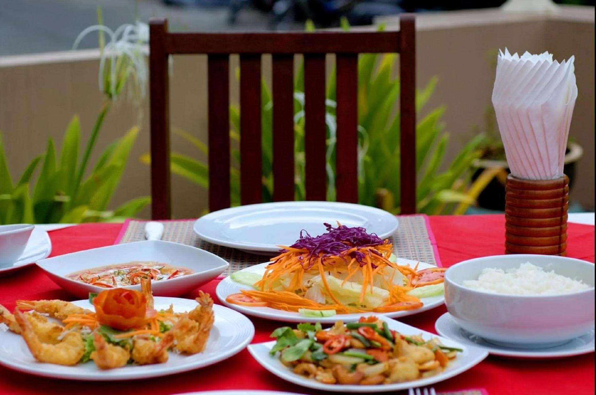 Food and drinks in Sun Hill Hotel Patong