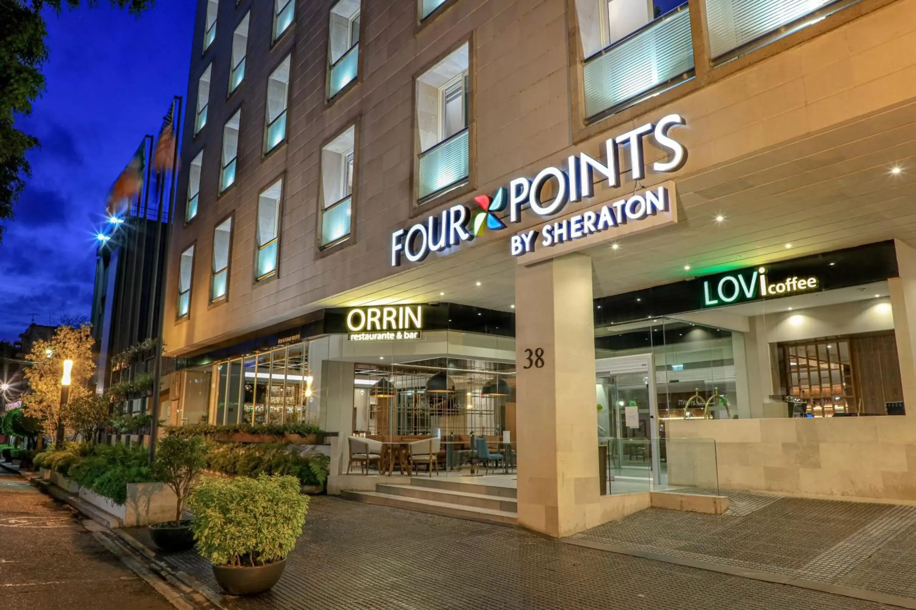 Property Building in Four Points by Sheraton Mexico City Colonia Roma