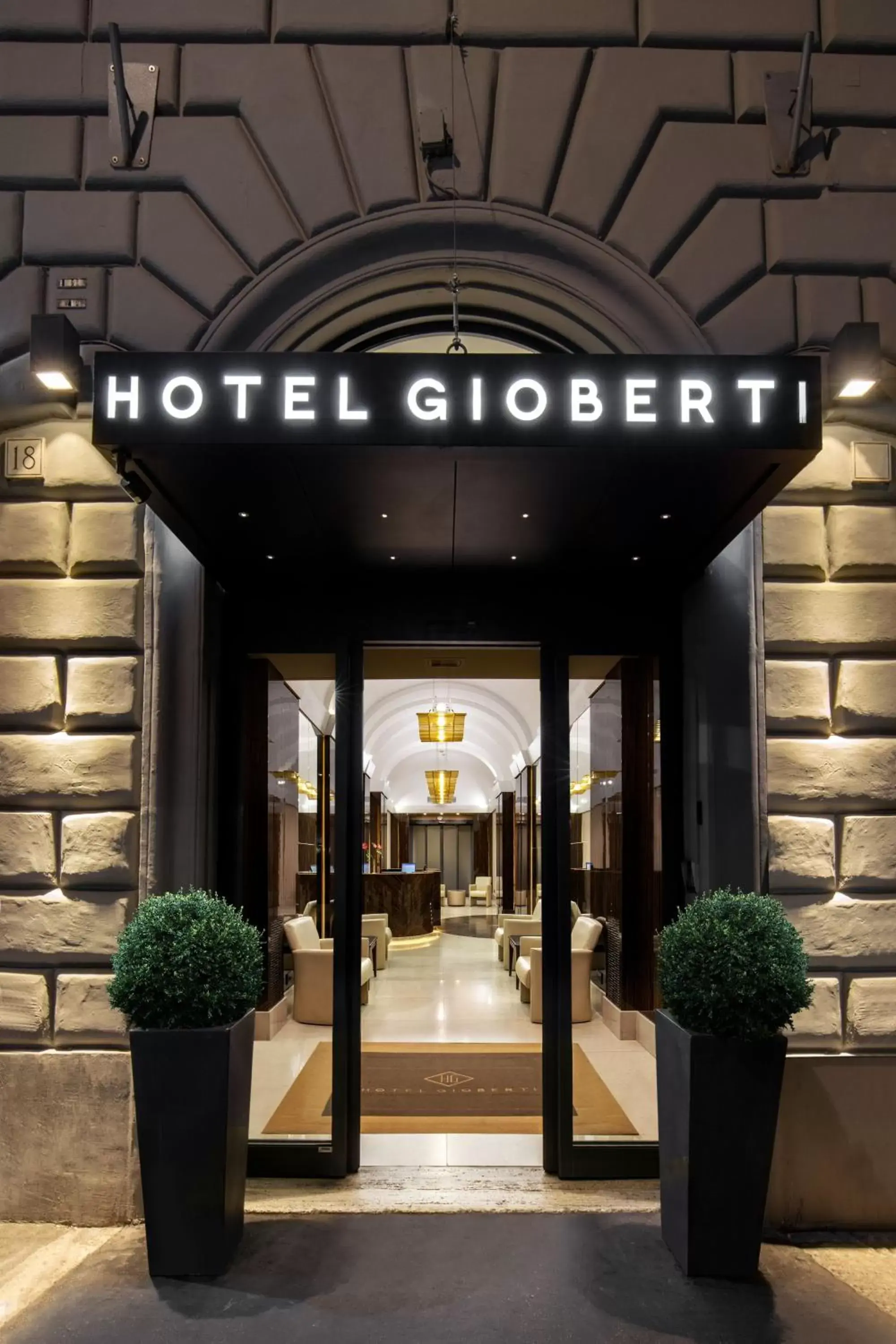 Facade/entrance in Hotel Gioberti