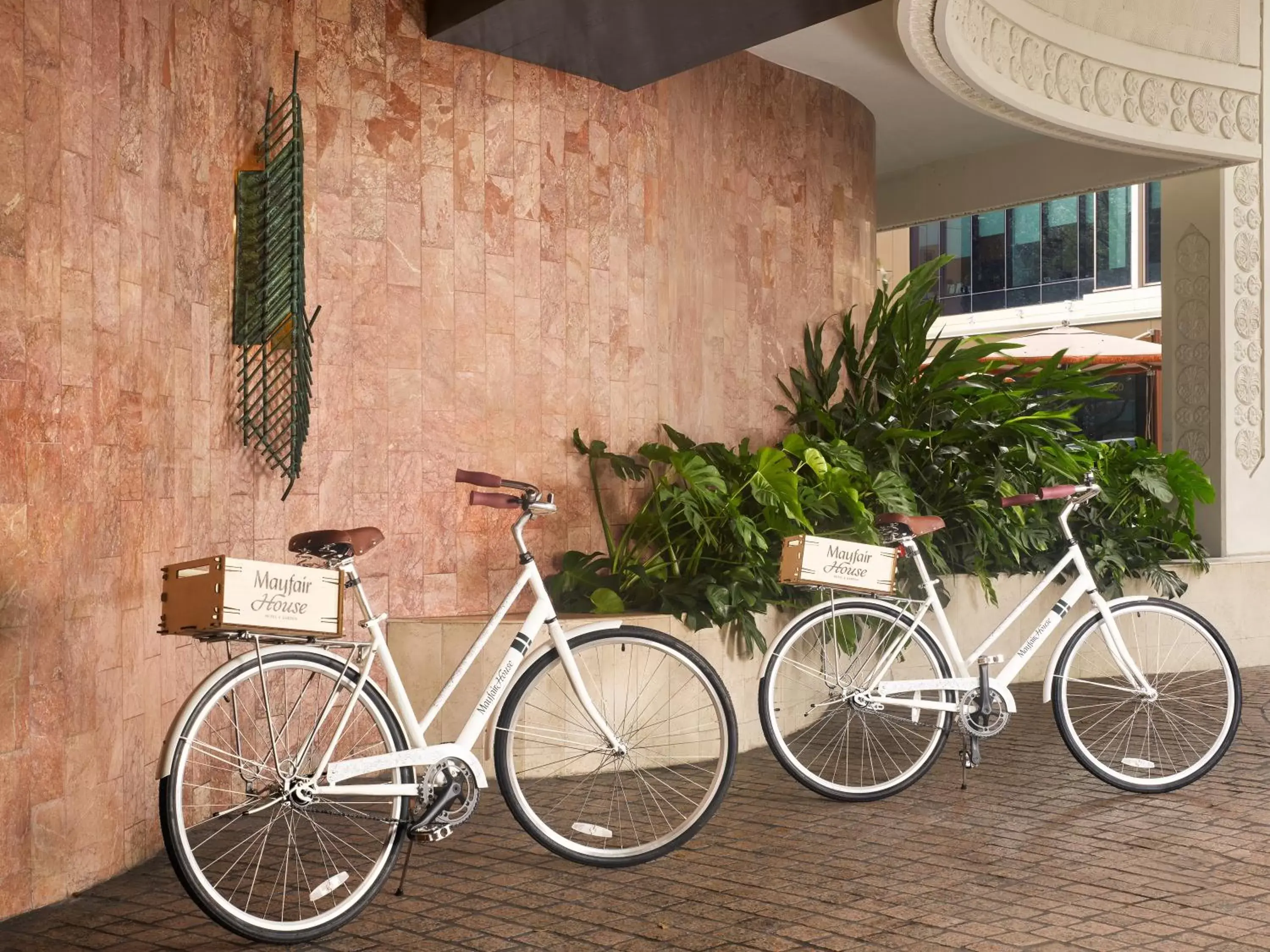Cycling, Biking in Mayfair House Hotel & Garden