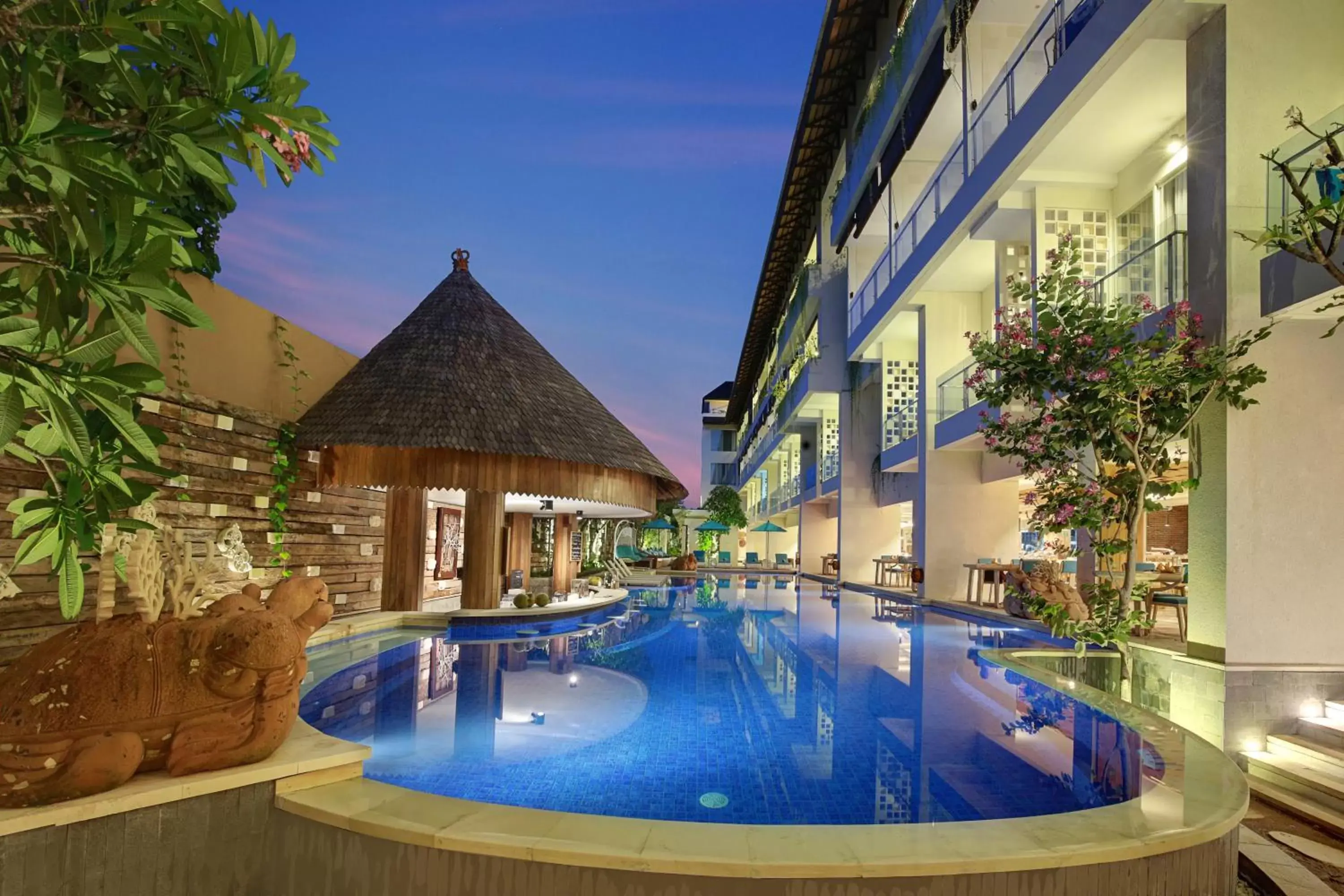 Pool view in Jimbaran Bay Beach Resort and Spa by Prabhu