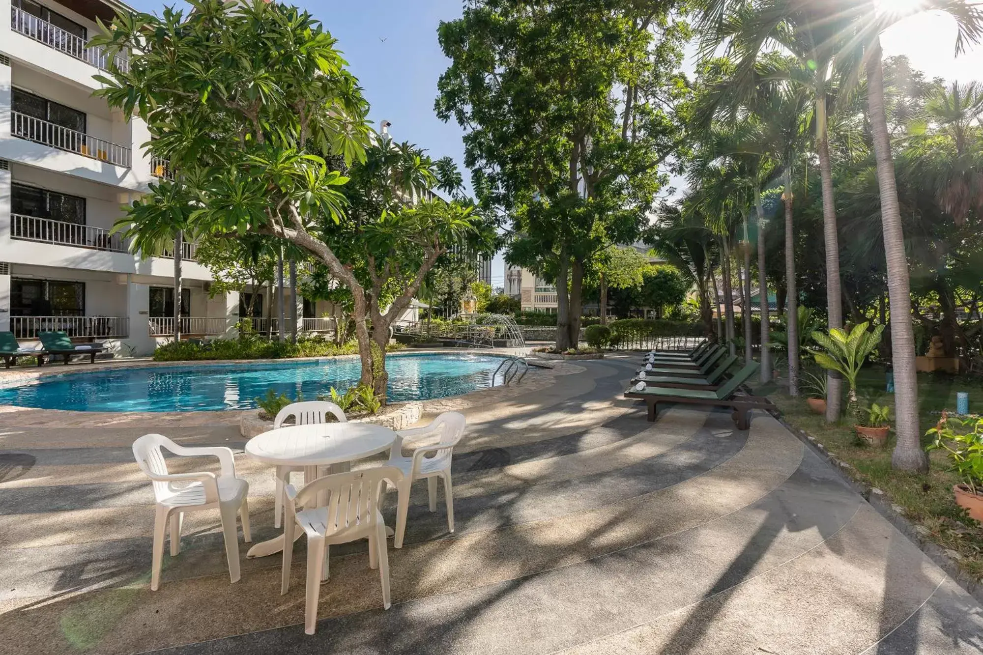 Swimming pool in Bella Villa Pattaya 3rd Road