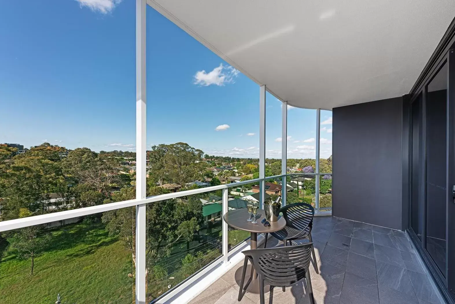 Balcony/Terrace in Littomore Suites Kingswood